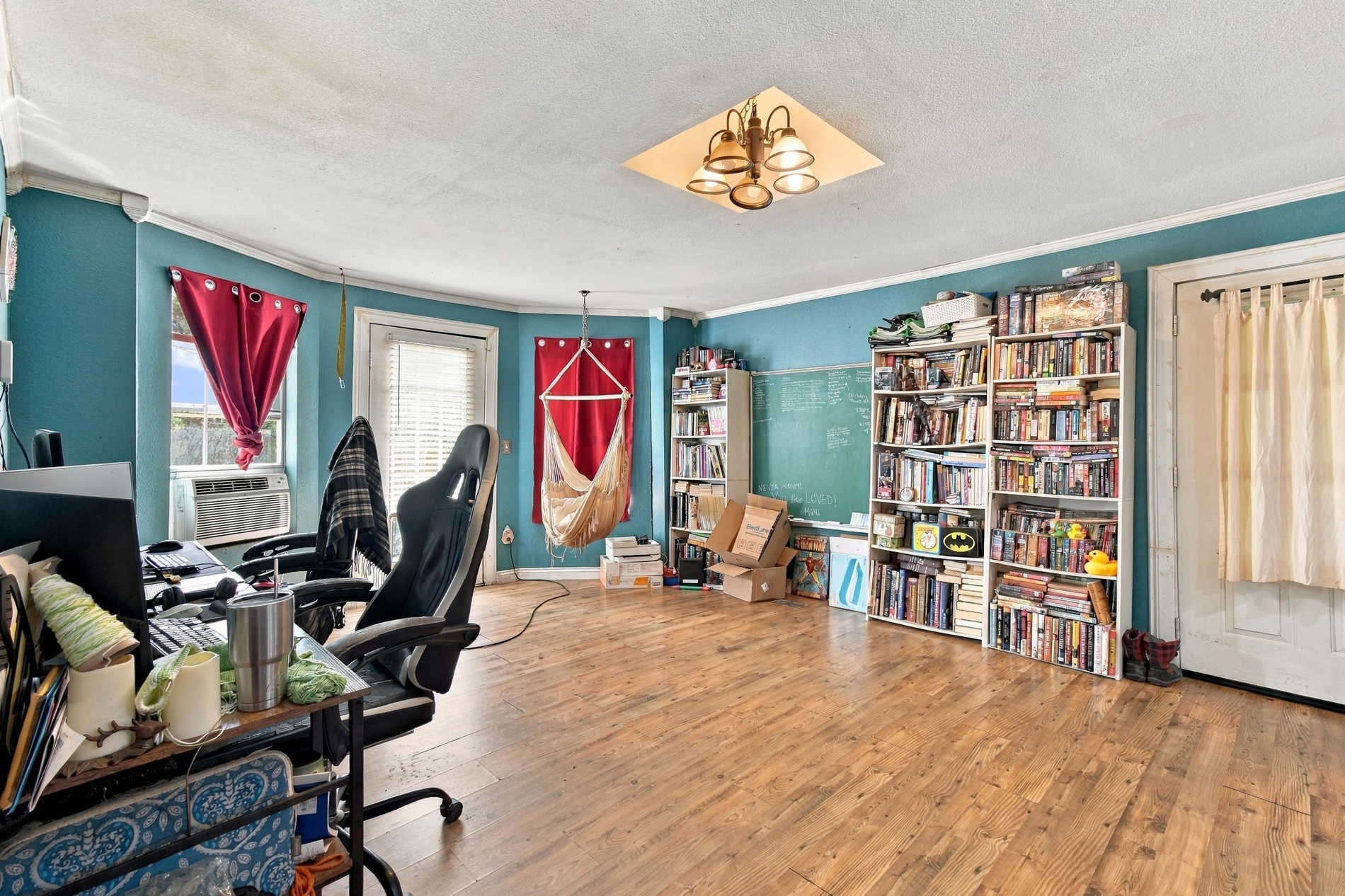 502 N Morton Avenue Property Photo 10