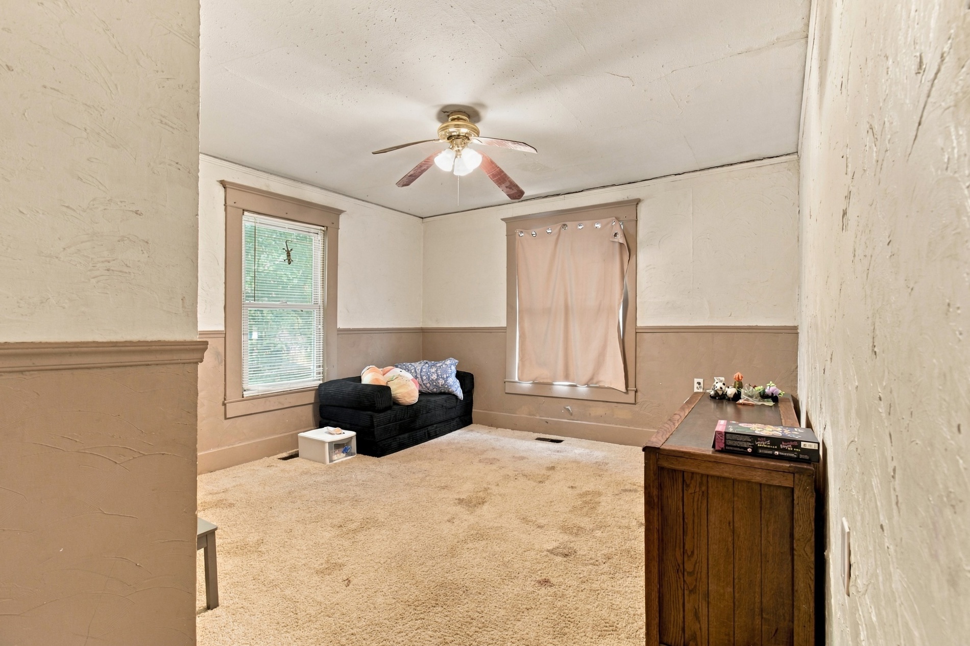 502 N Morton Avenue Property Photo 21