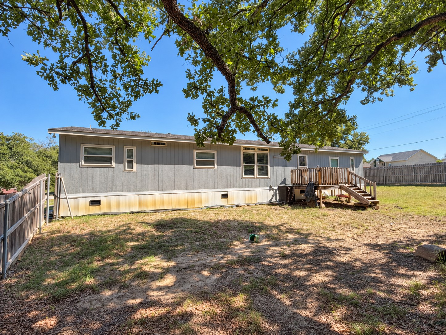 1125 Countrywood Drive Property Photo 2