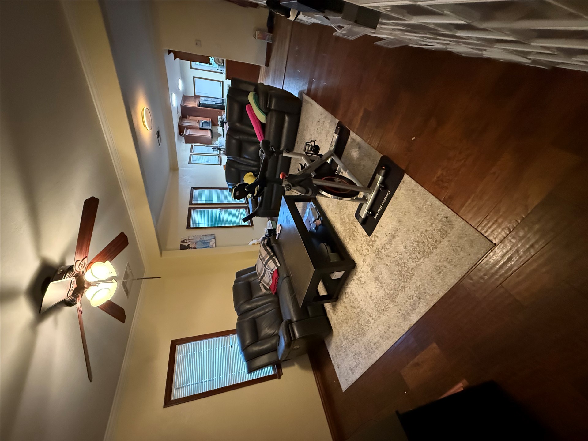 808 S She She Avenue Property Photo 3