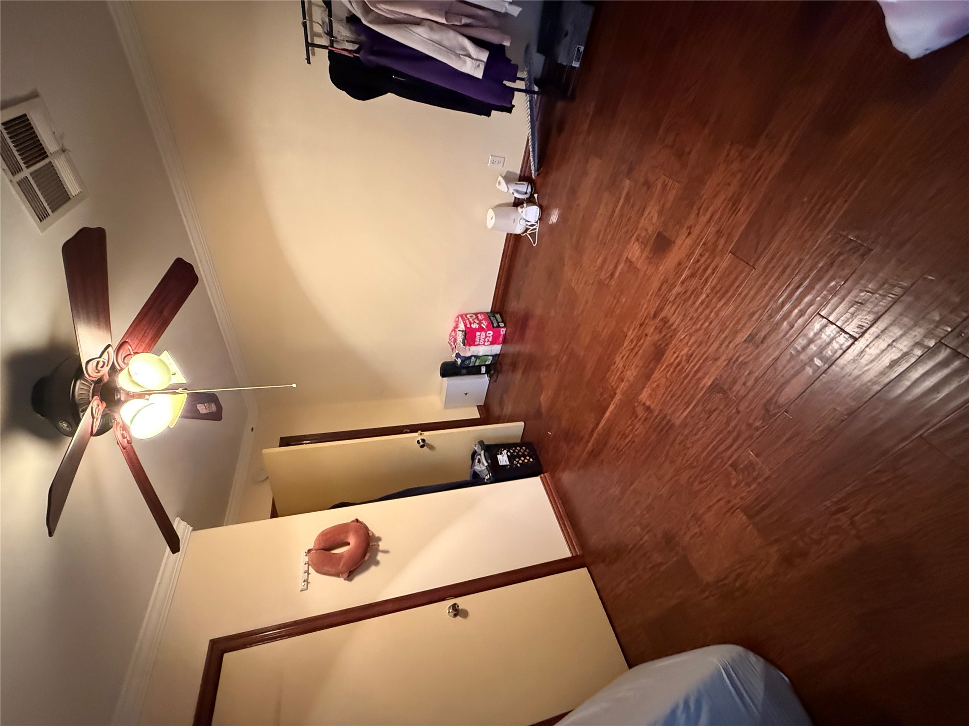 808 S She She Avenue Property Photo 12