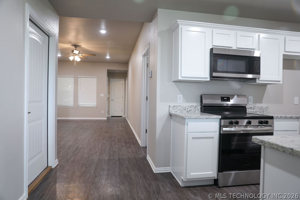 5018 S Mockingbird Lane Property Photo 7