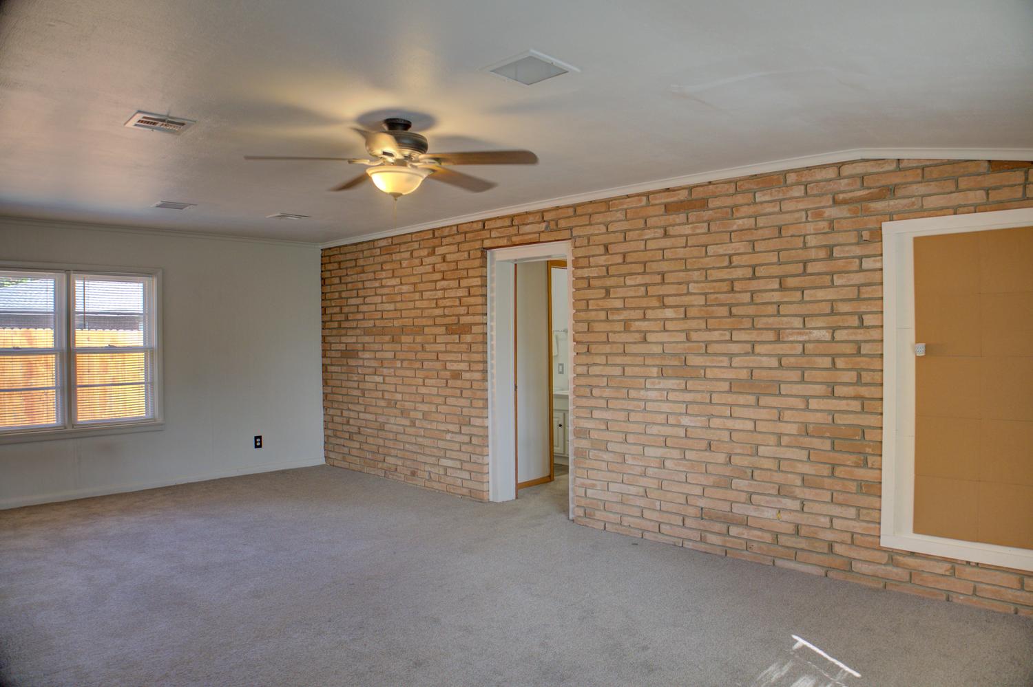 8930 S Union Avenue Property Photo 35