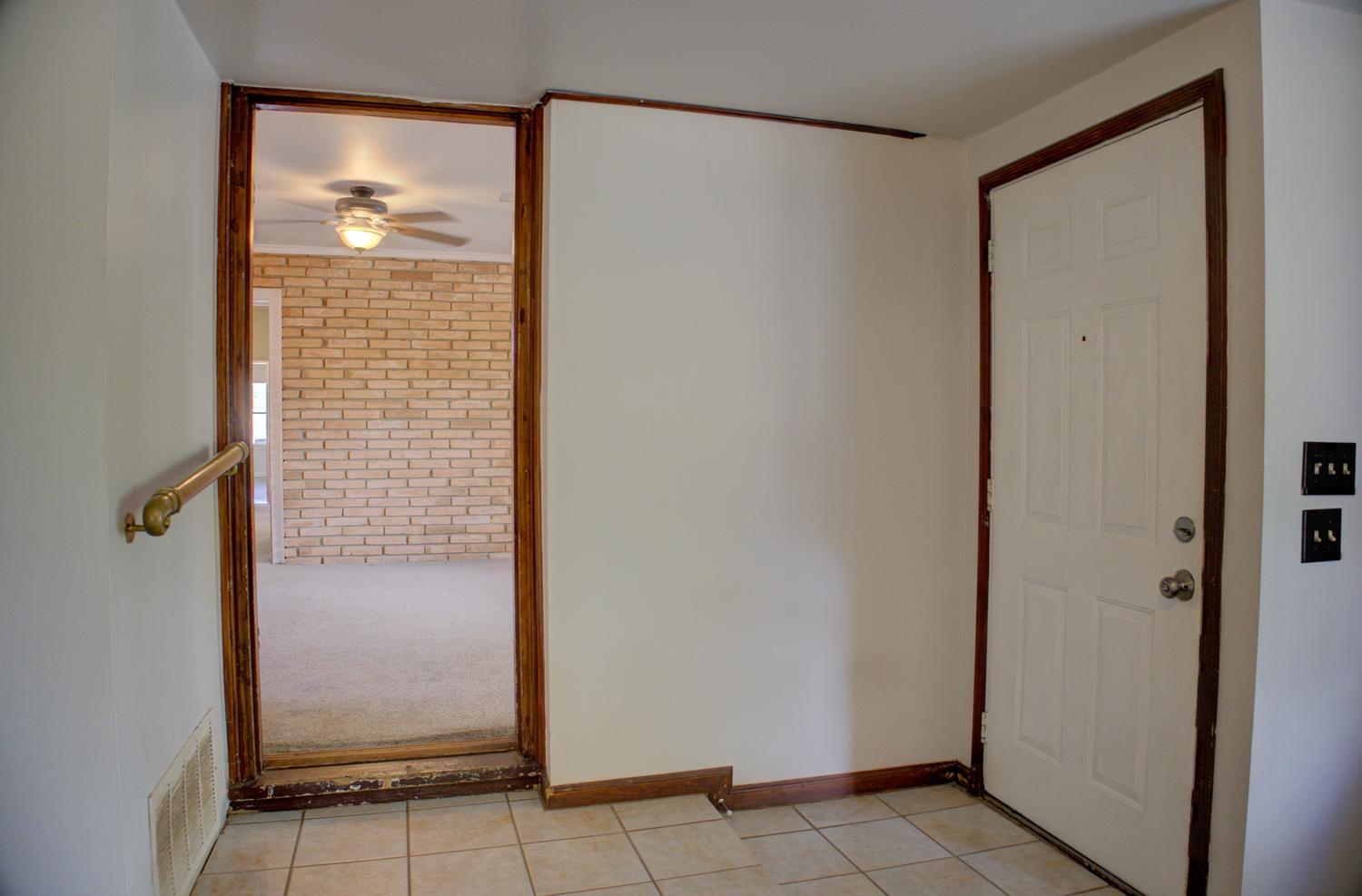 8930 S Union Avenue Property Photo 38