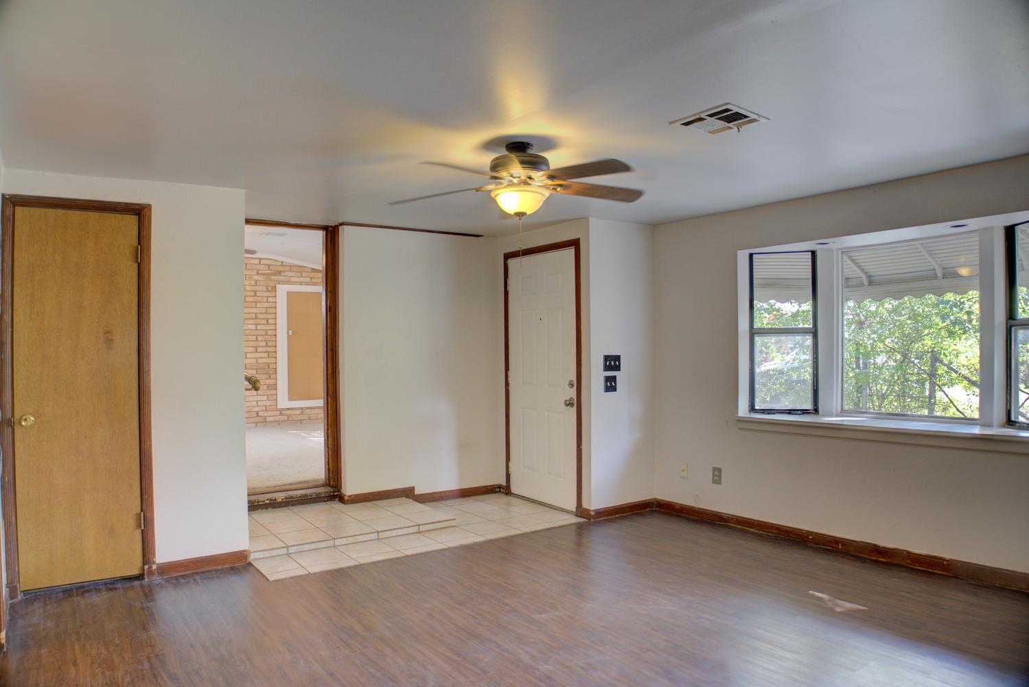 8930 S Union Avenue Property Photo 39