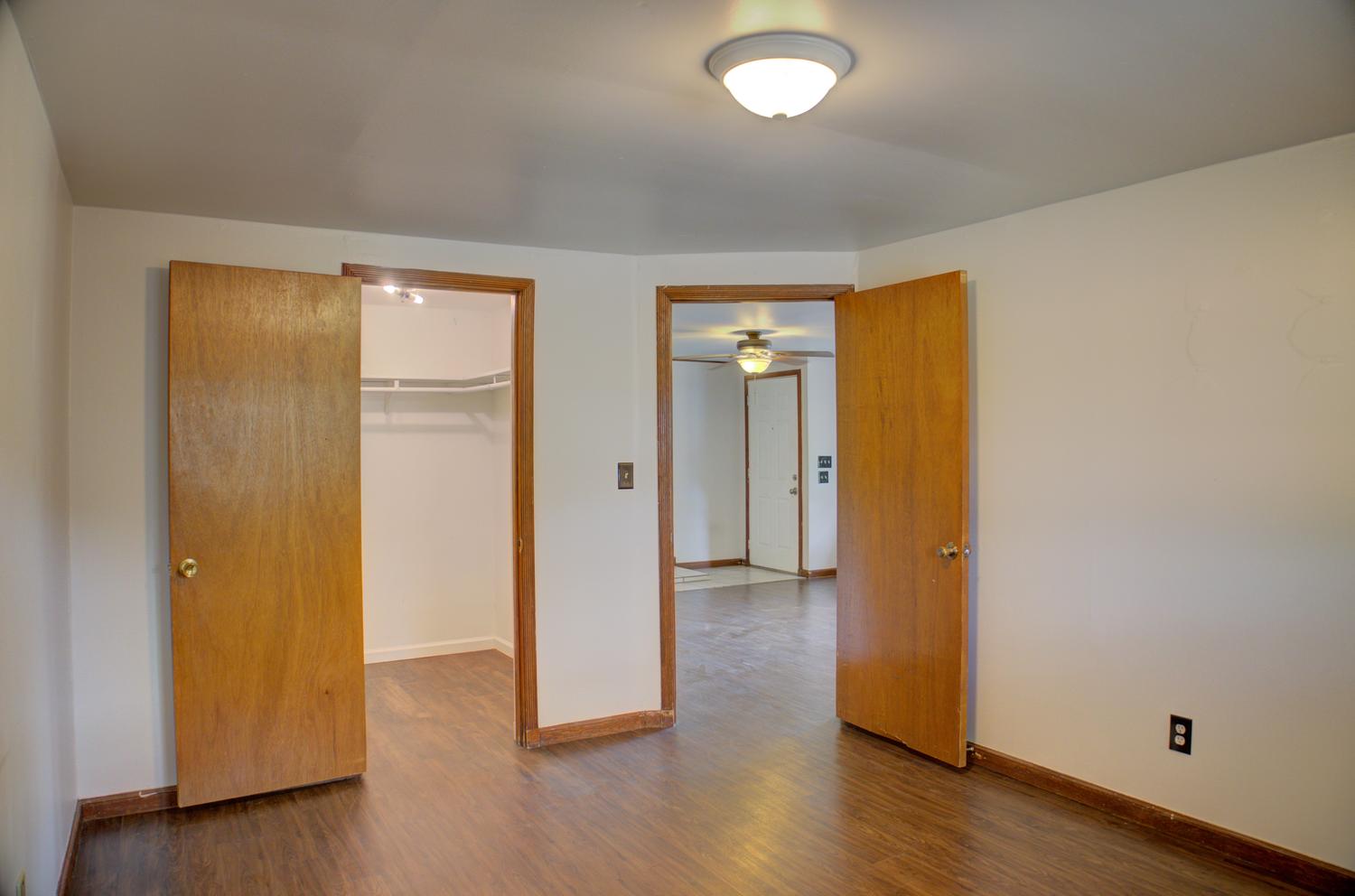 8930 S Union Avenue Property Photo 44