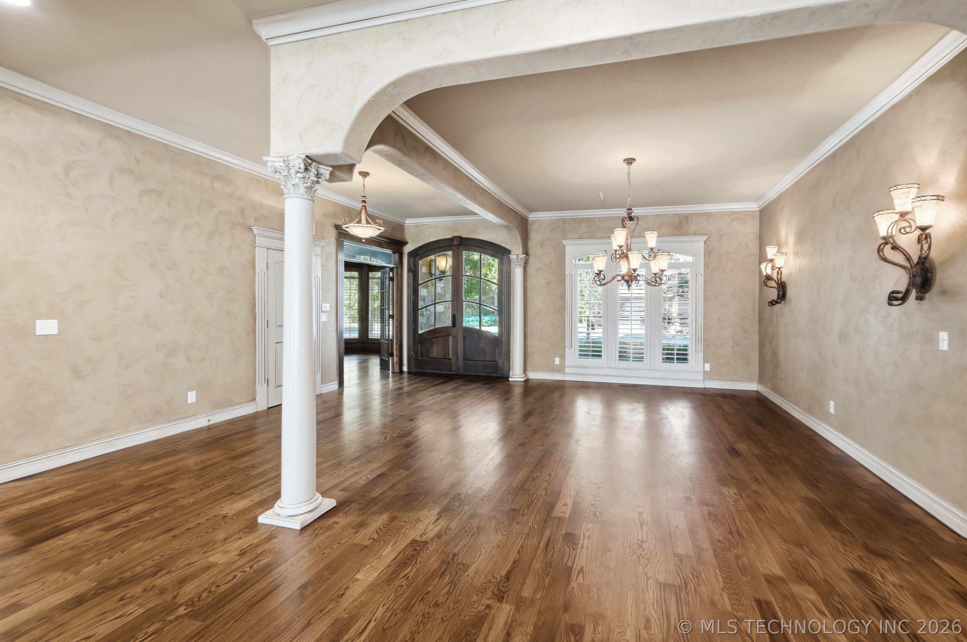 11701 S Oswego Avenue Property Photo 6