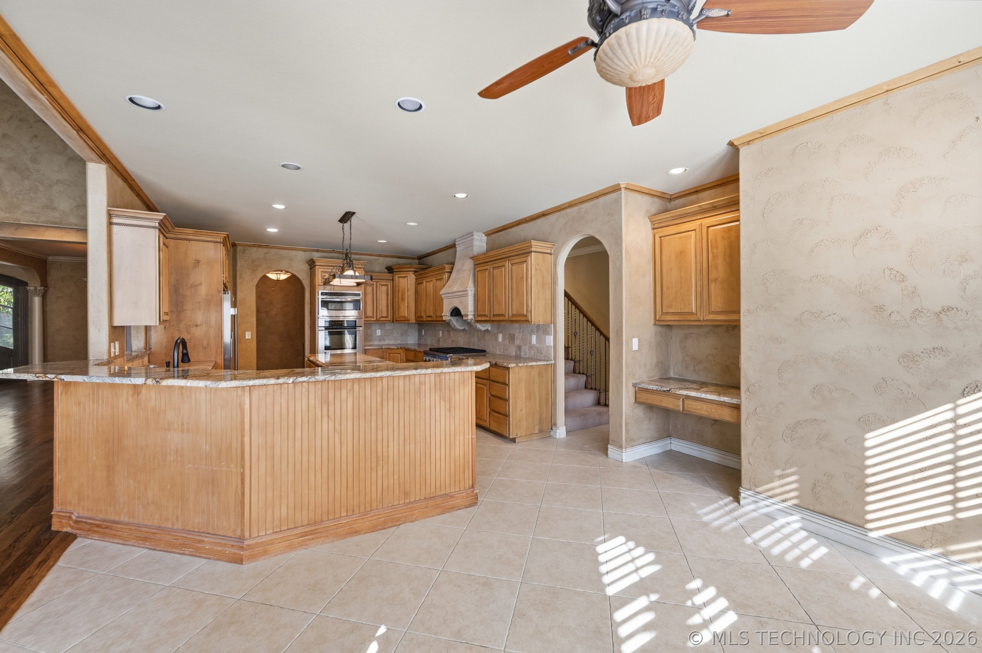 11701 S Oswego Avenue Property Photo 10