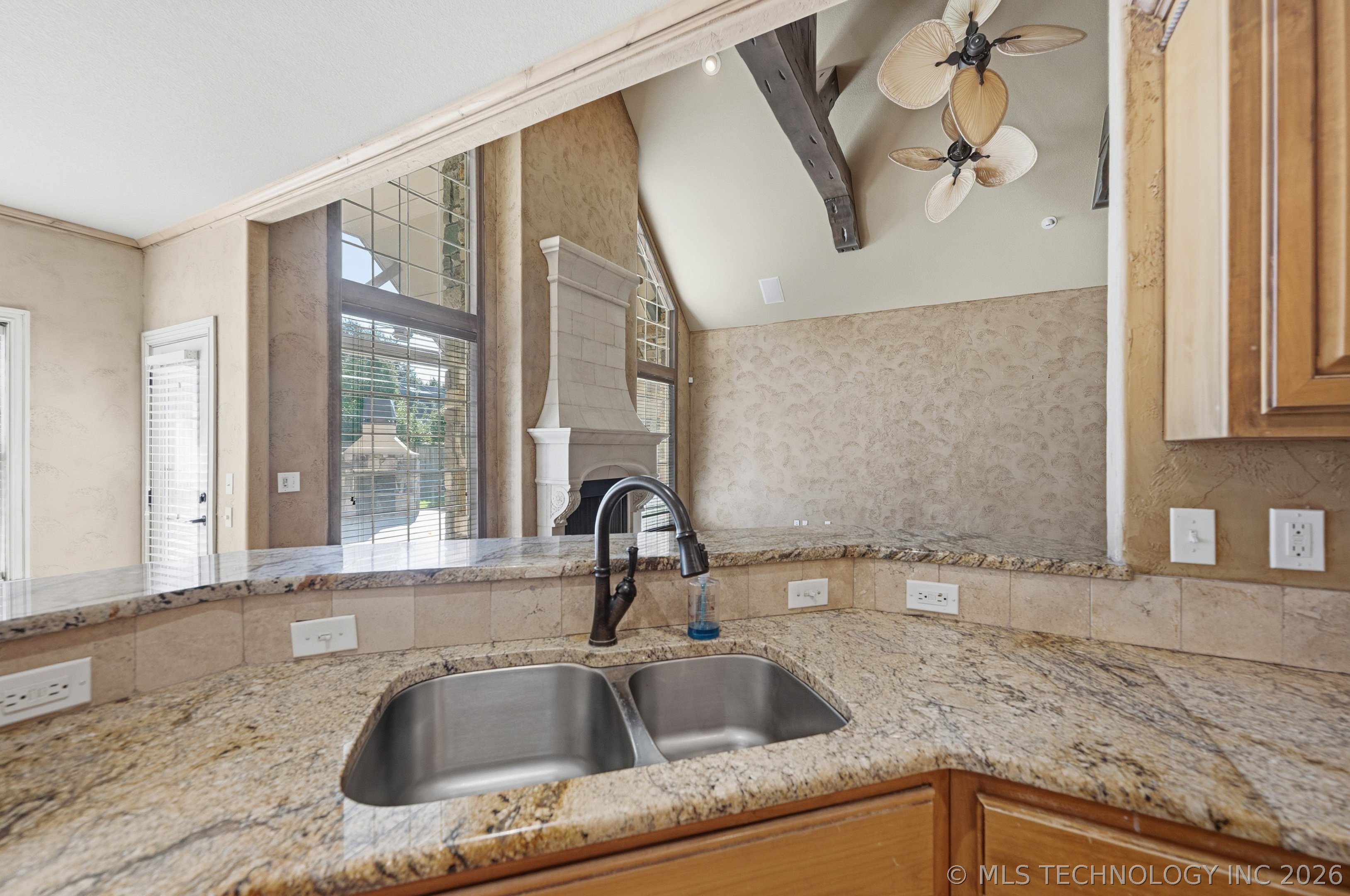 11701 S Oswego Avenue Property Photo 12