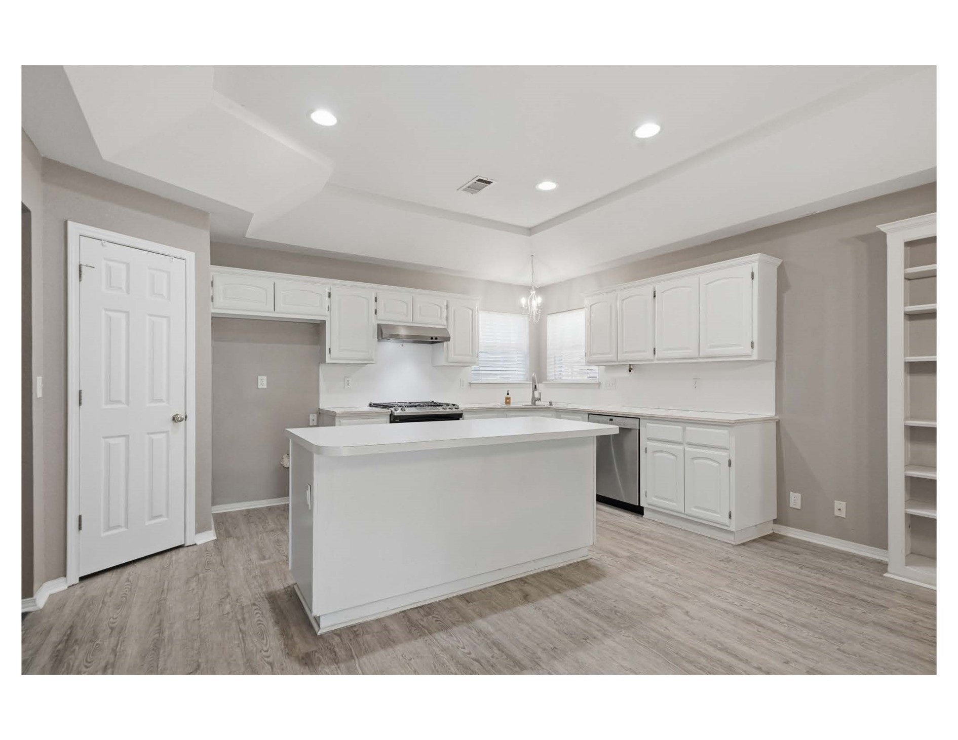 1741 Holly Avenue Property Photo 11