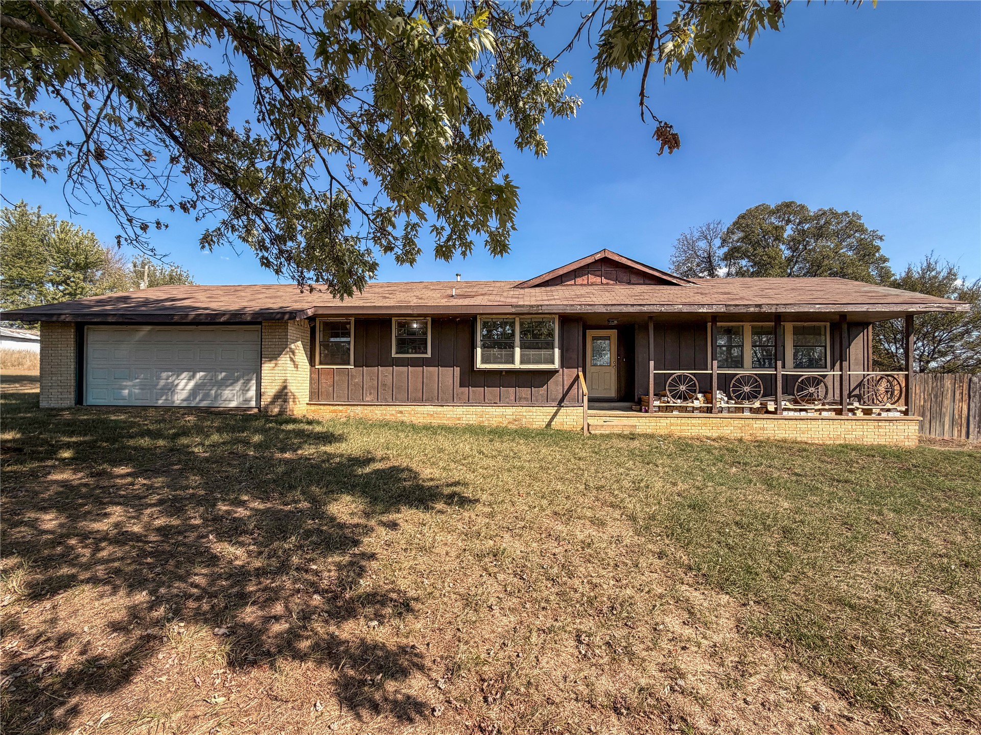 30332 S Vfw Road Property Photo 1