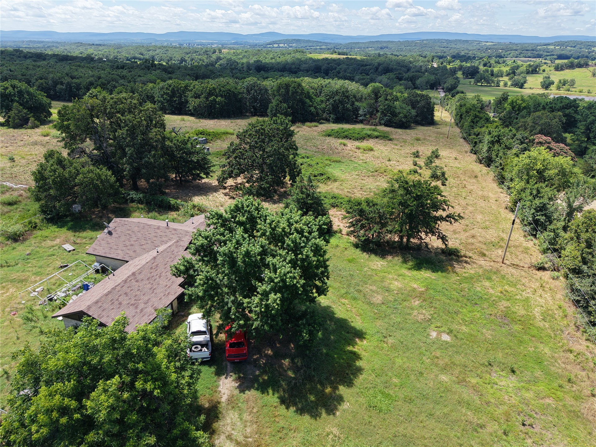 30332 S Vfw Road Property Photo 12