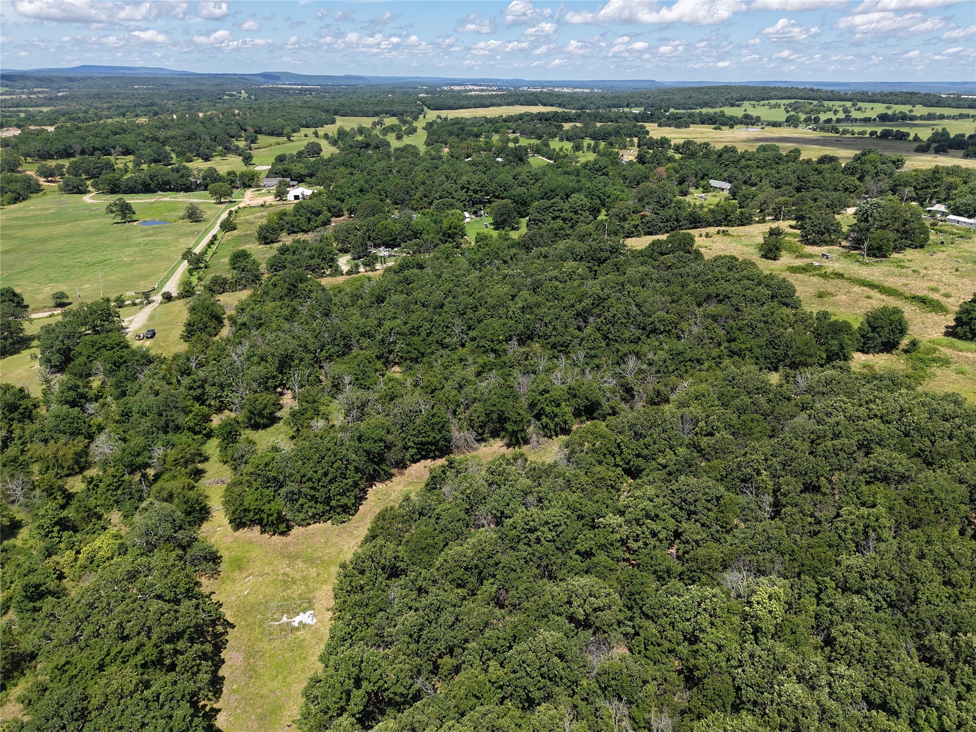 30332 S Vfw Road Property Photo 13