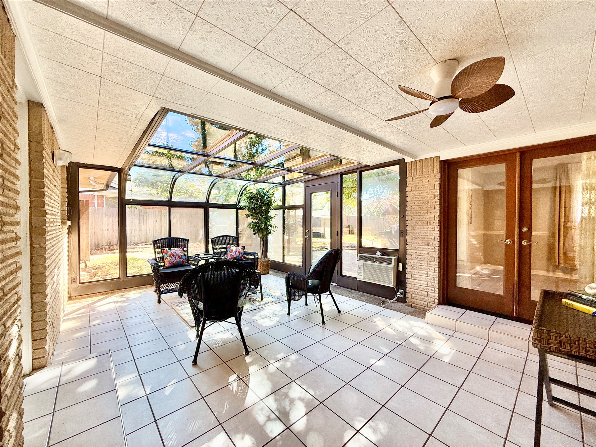 7204 E 55th Place Property Photo 16