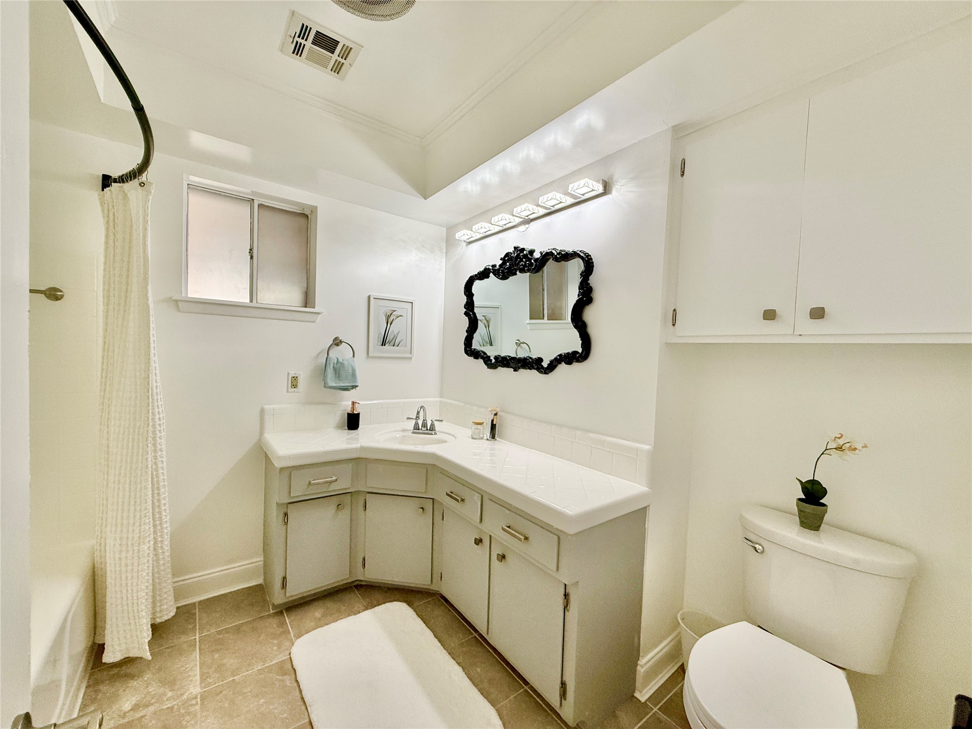 7204 E 55th Place Property Photo 33