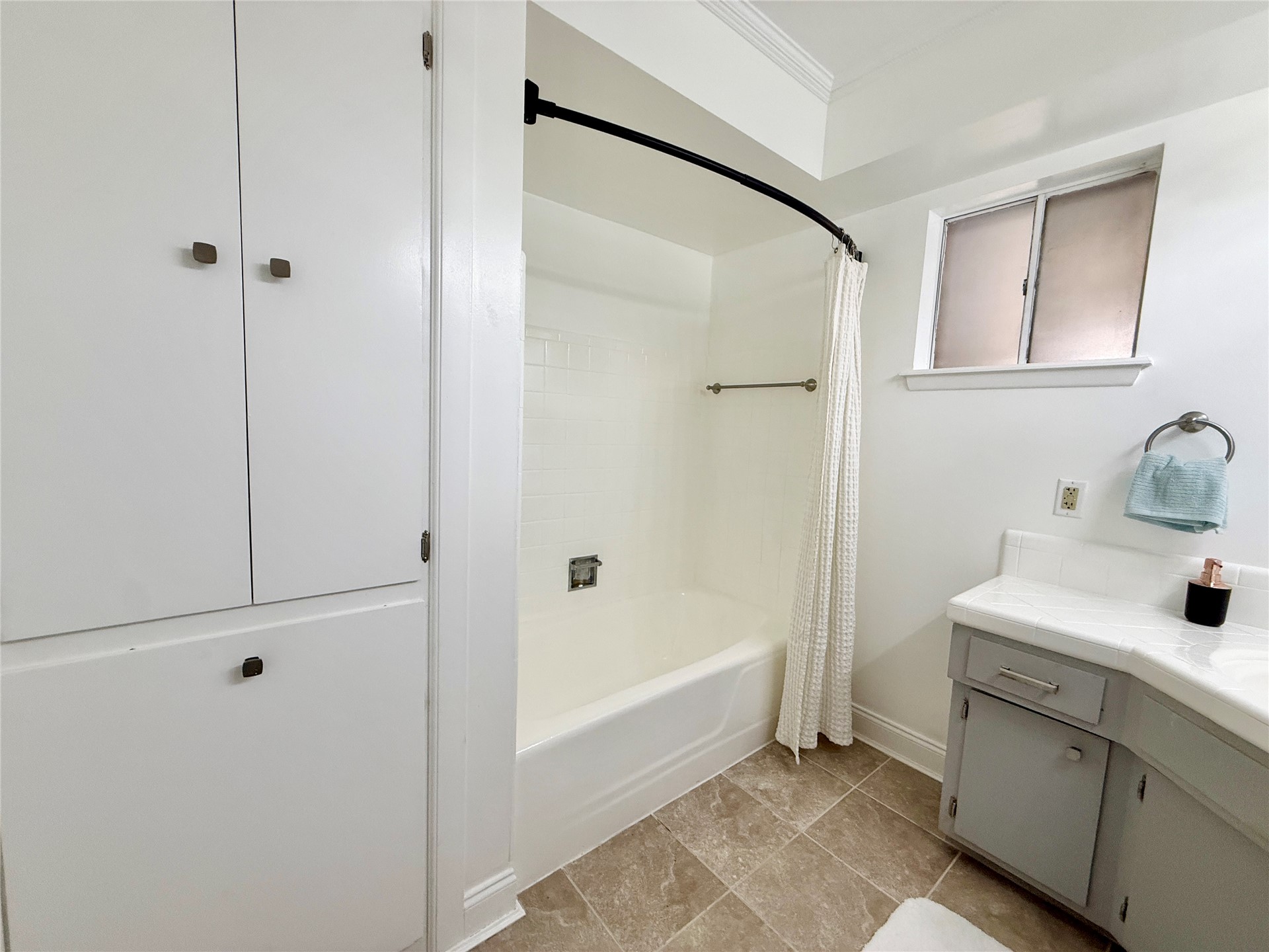 7204 E 55th Place Property Photo 34