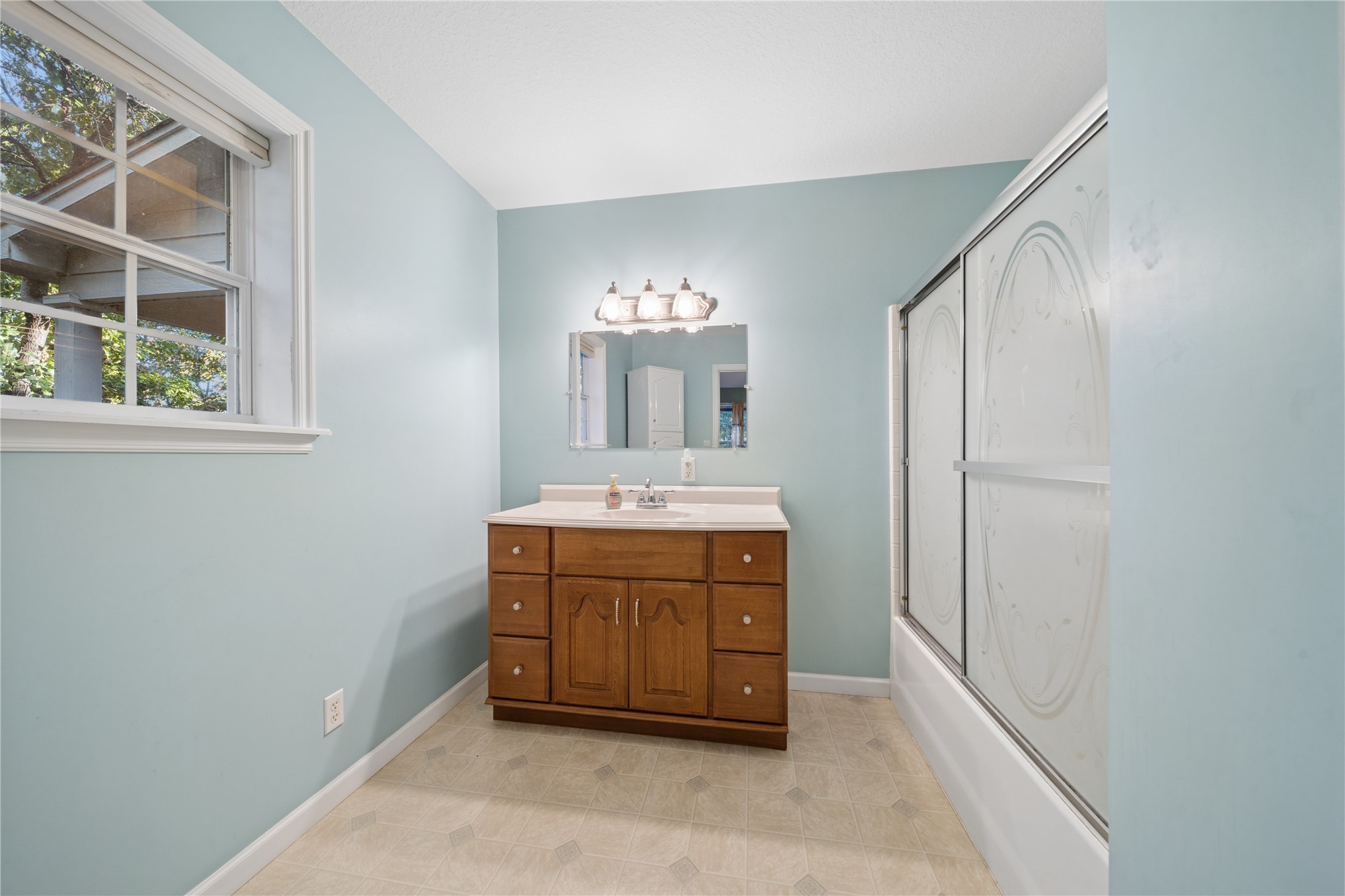 16317 S 4233 Road Property Photo 23