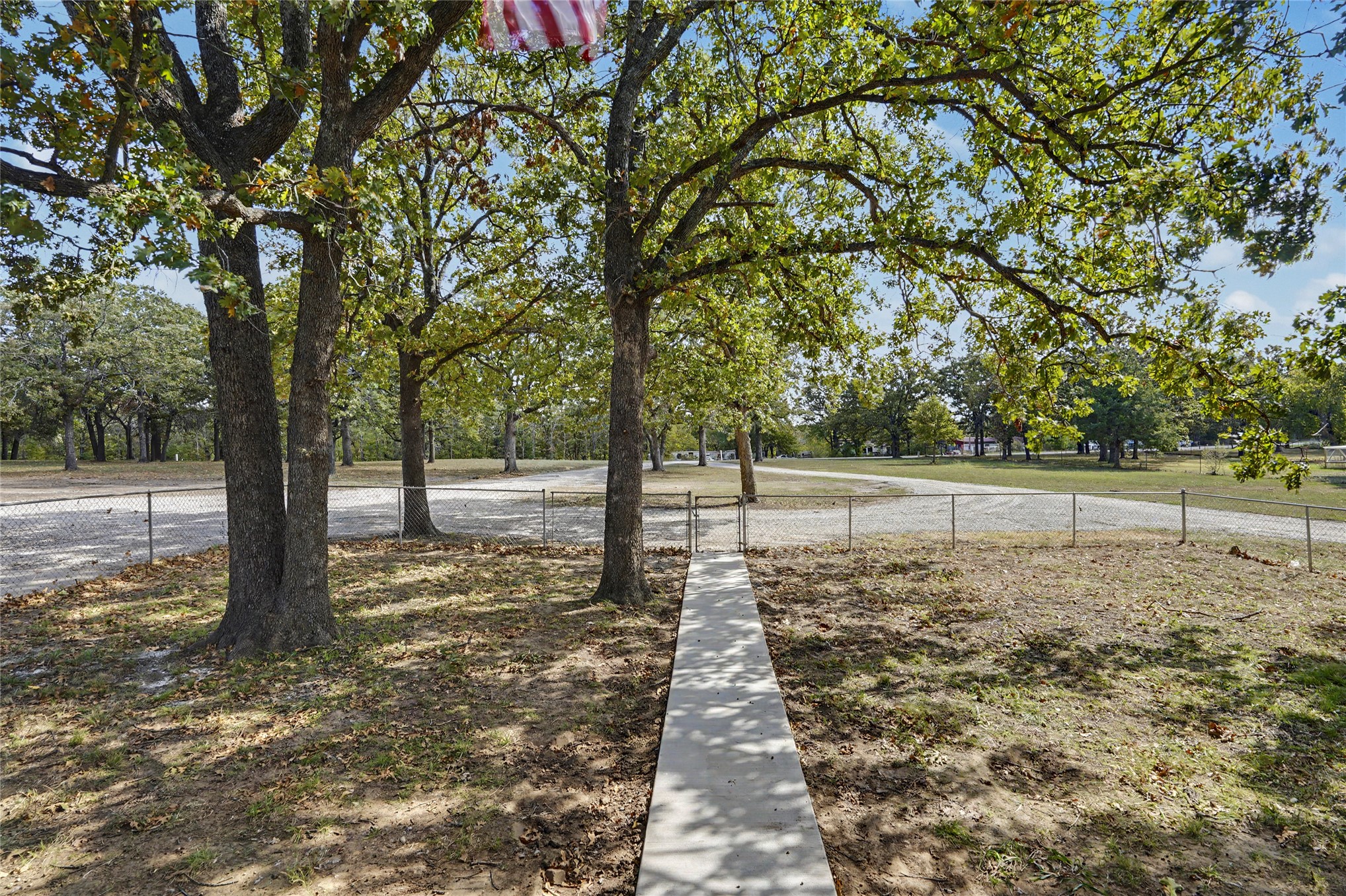 20664 Deerwood Trail Property Photo 5