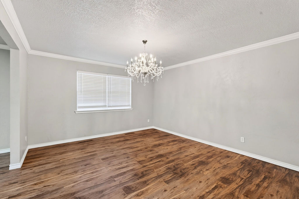 204 S Morrison Property Photo 11