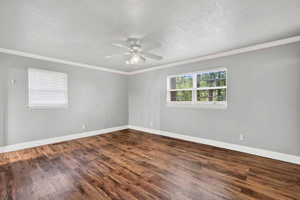 204 S Morrison Property Photo 17