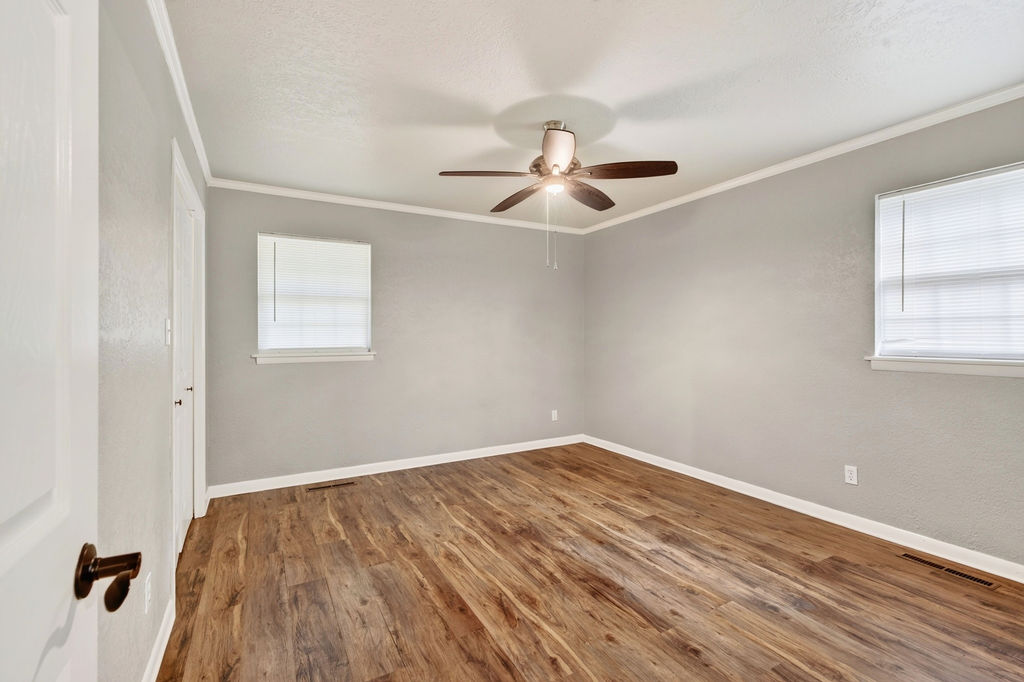 204 S Morrison Property Photo 28