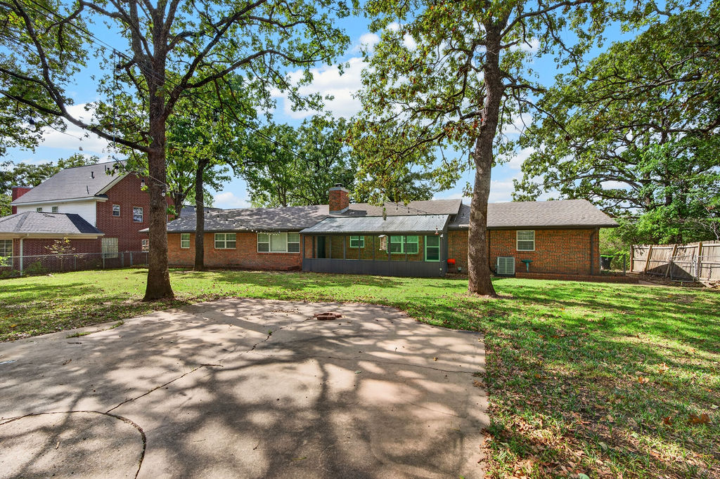 204 S Morrison Property Photo 42