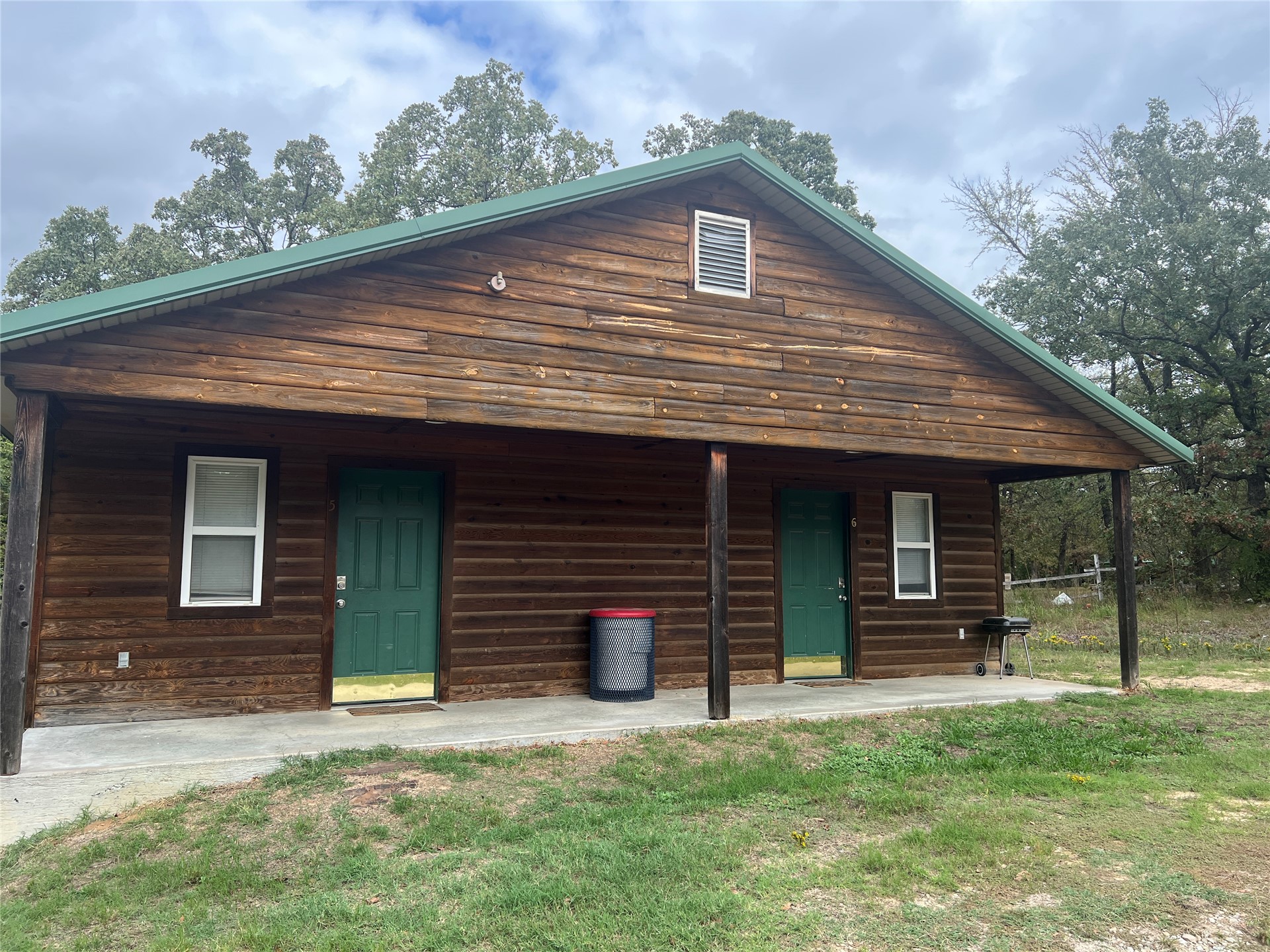 4306 Canadian Access Road Property Photo 1