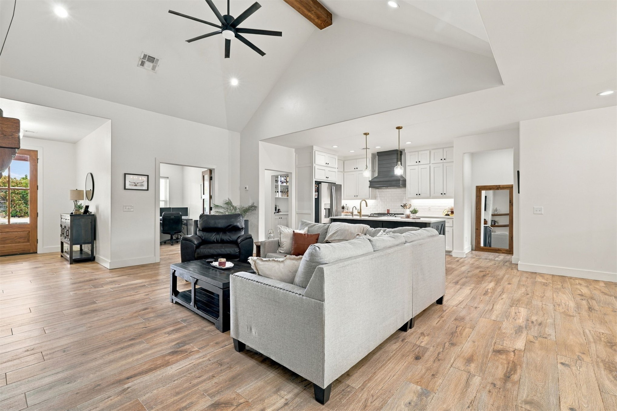 10281 236th Property Photo 6