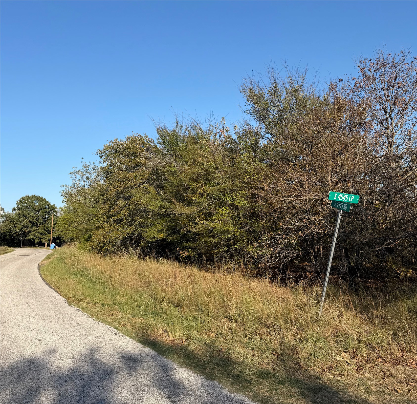 6 S 4545 Road Property Photo 1