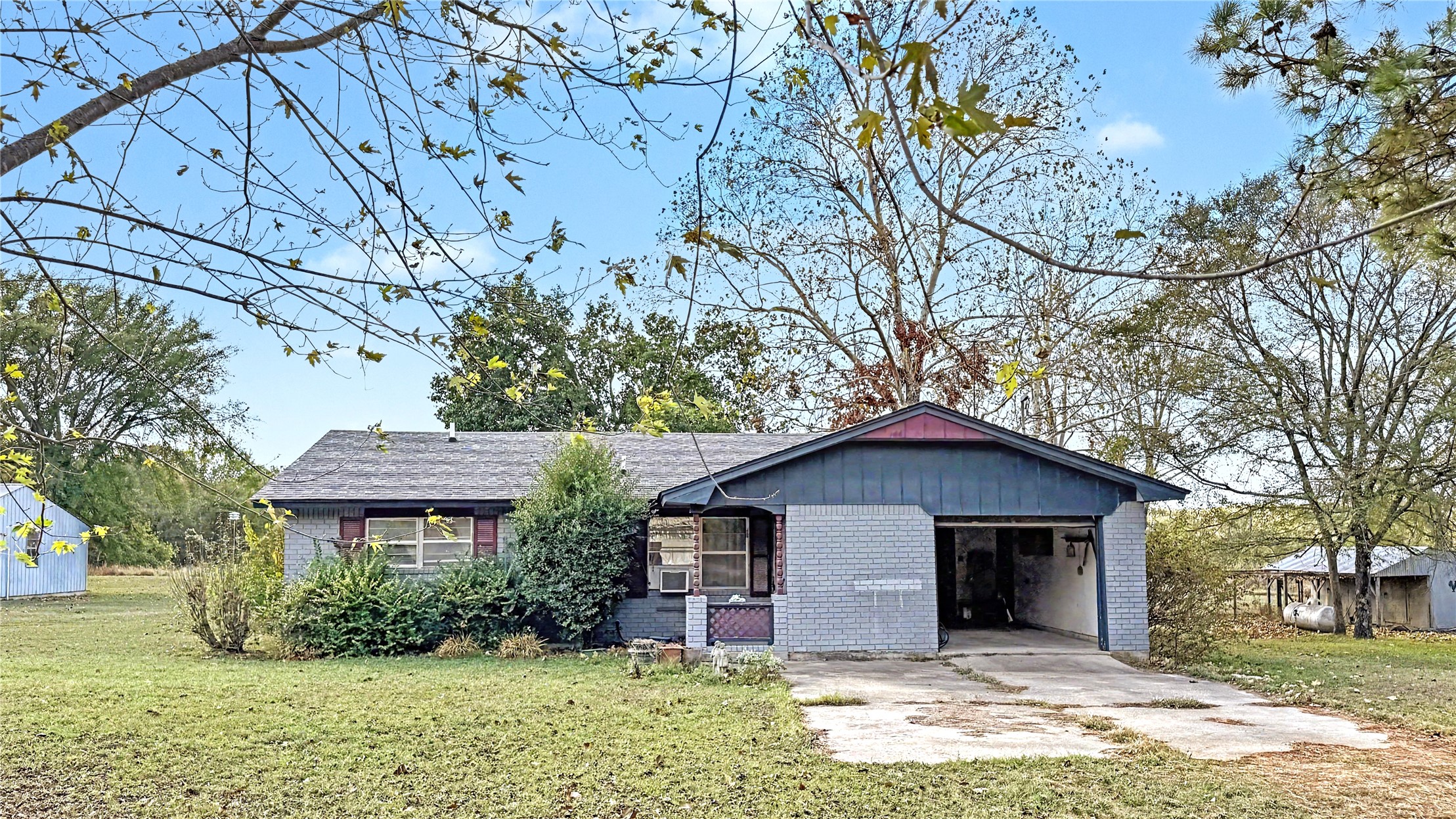 99856 S 4486 Road Property Photo 1