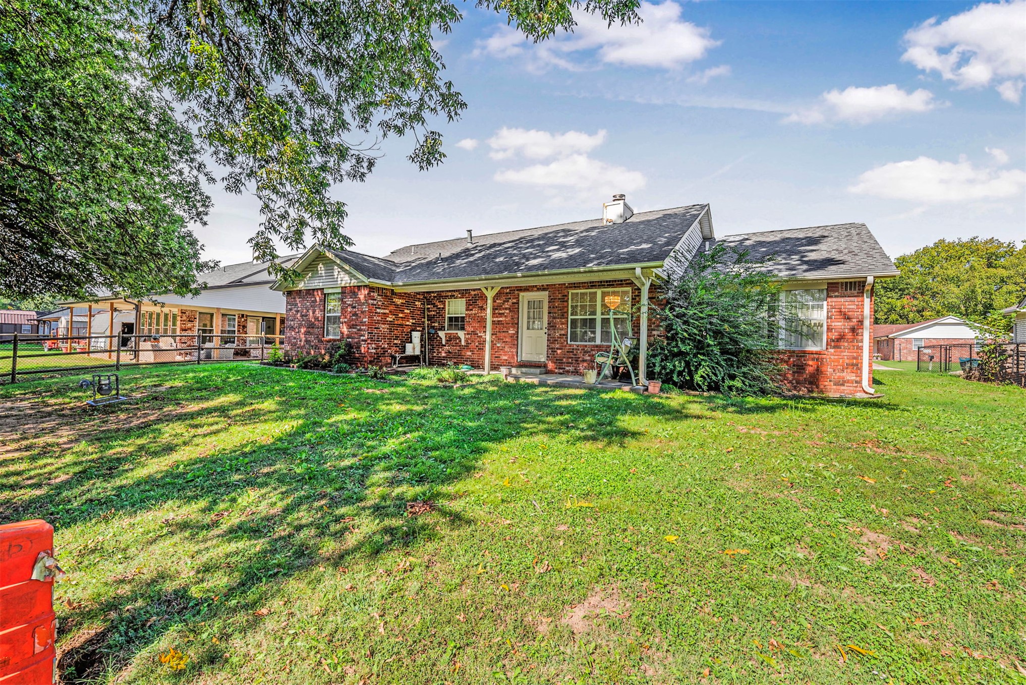 124 Magnolia Property Photo 34