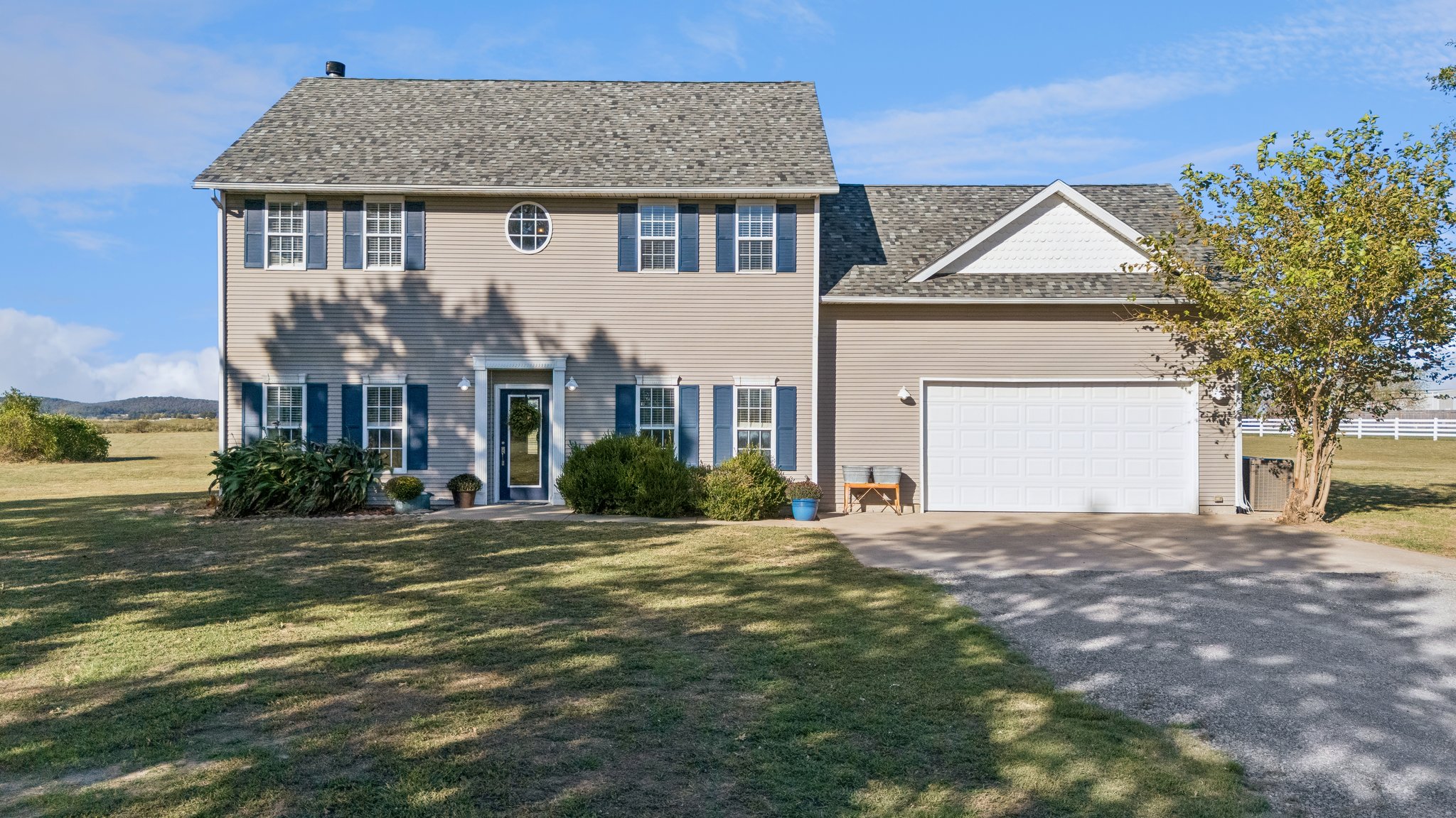 5226 W 450 Road Property Photo 1