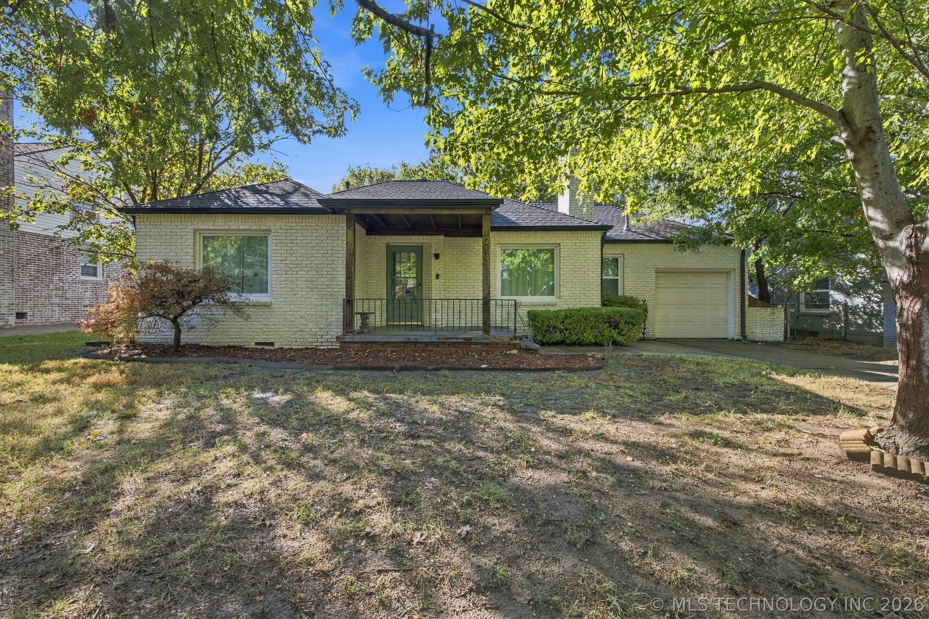 1214 S Evanston Avenue Property Photo 1
