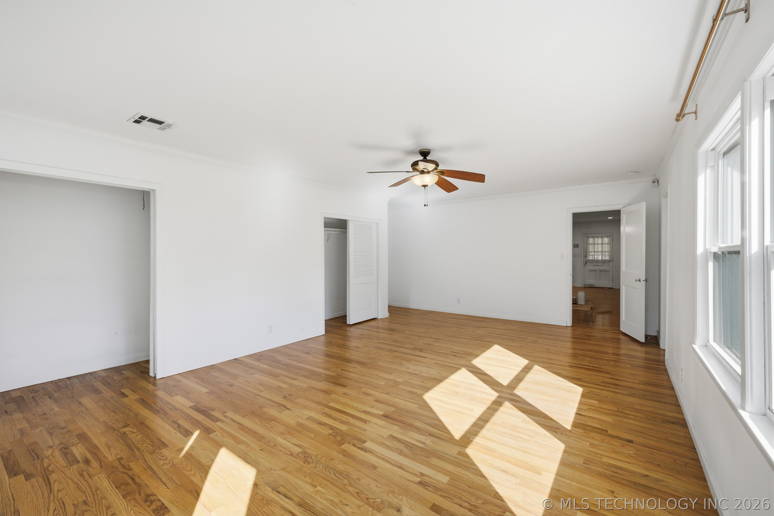 1214 S Evanston Avenue Property Photo 7
