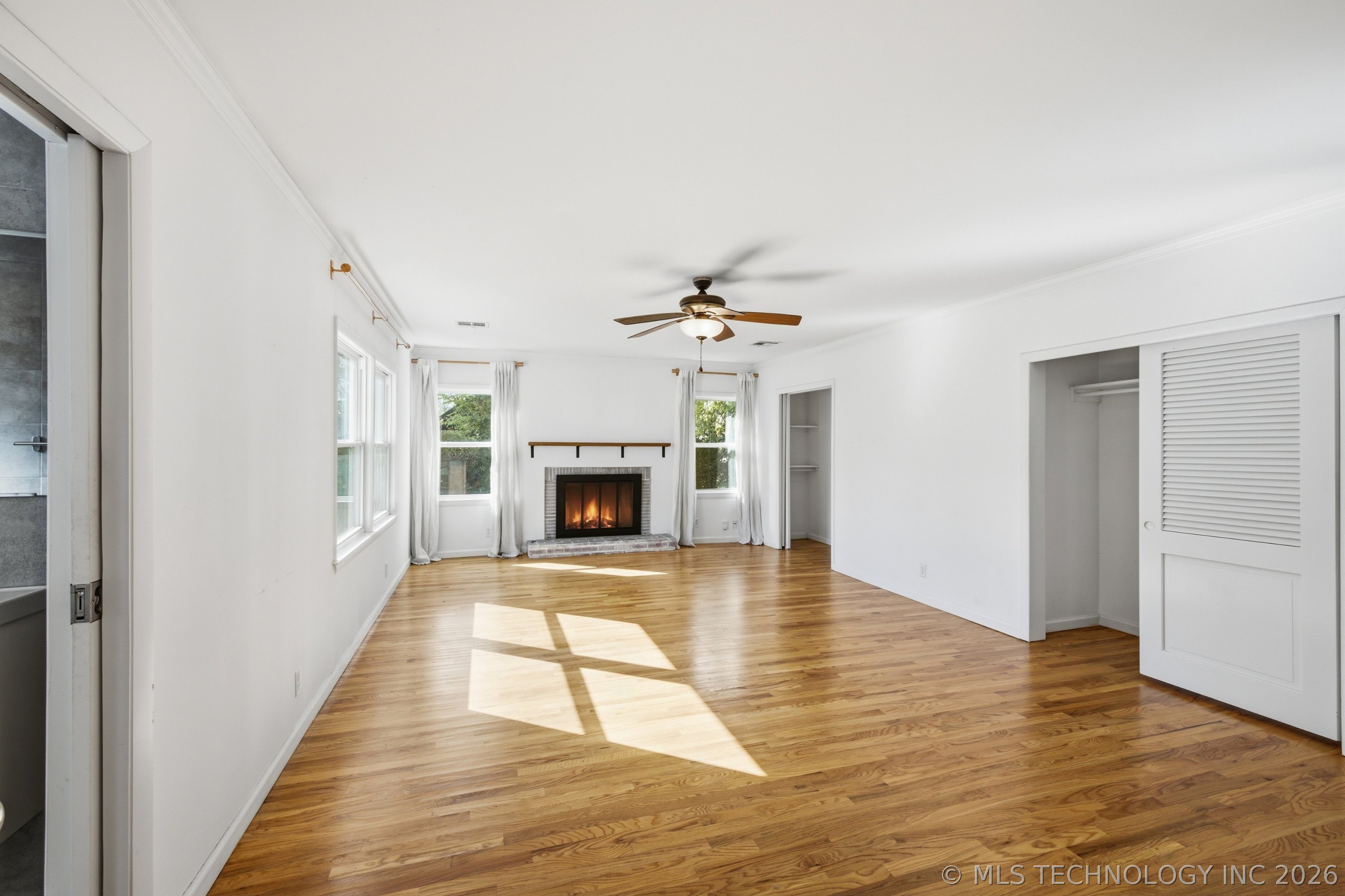 1214 S Evanston Avenue Property Photo 8