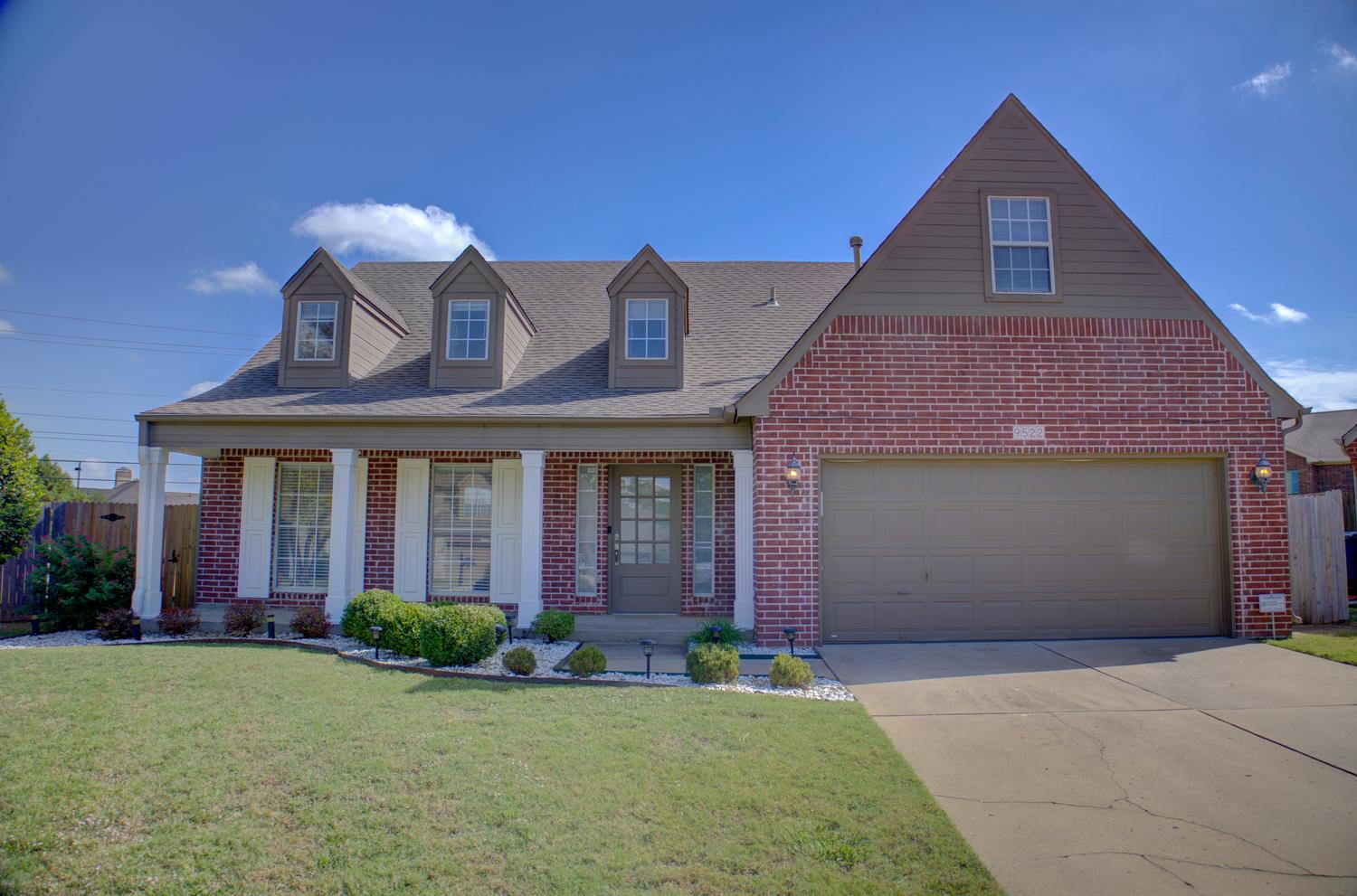 9522 E 78th Place Property Photo 1