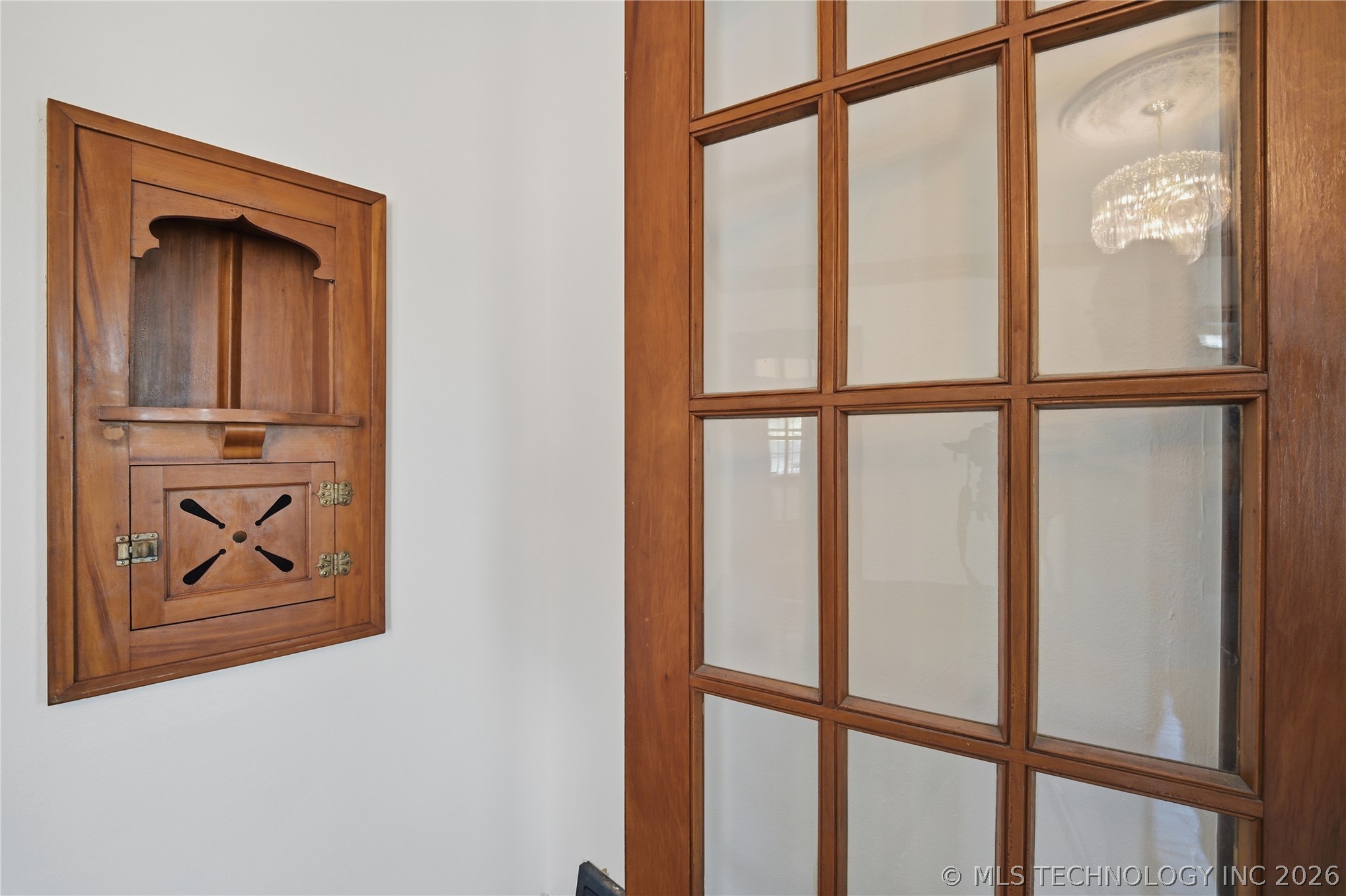 312 Country Club Drive Property Photo 13