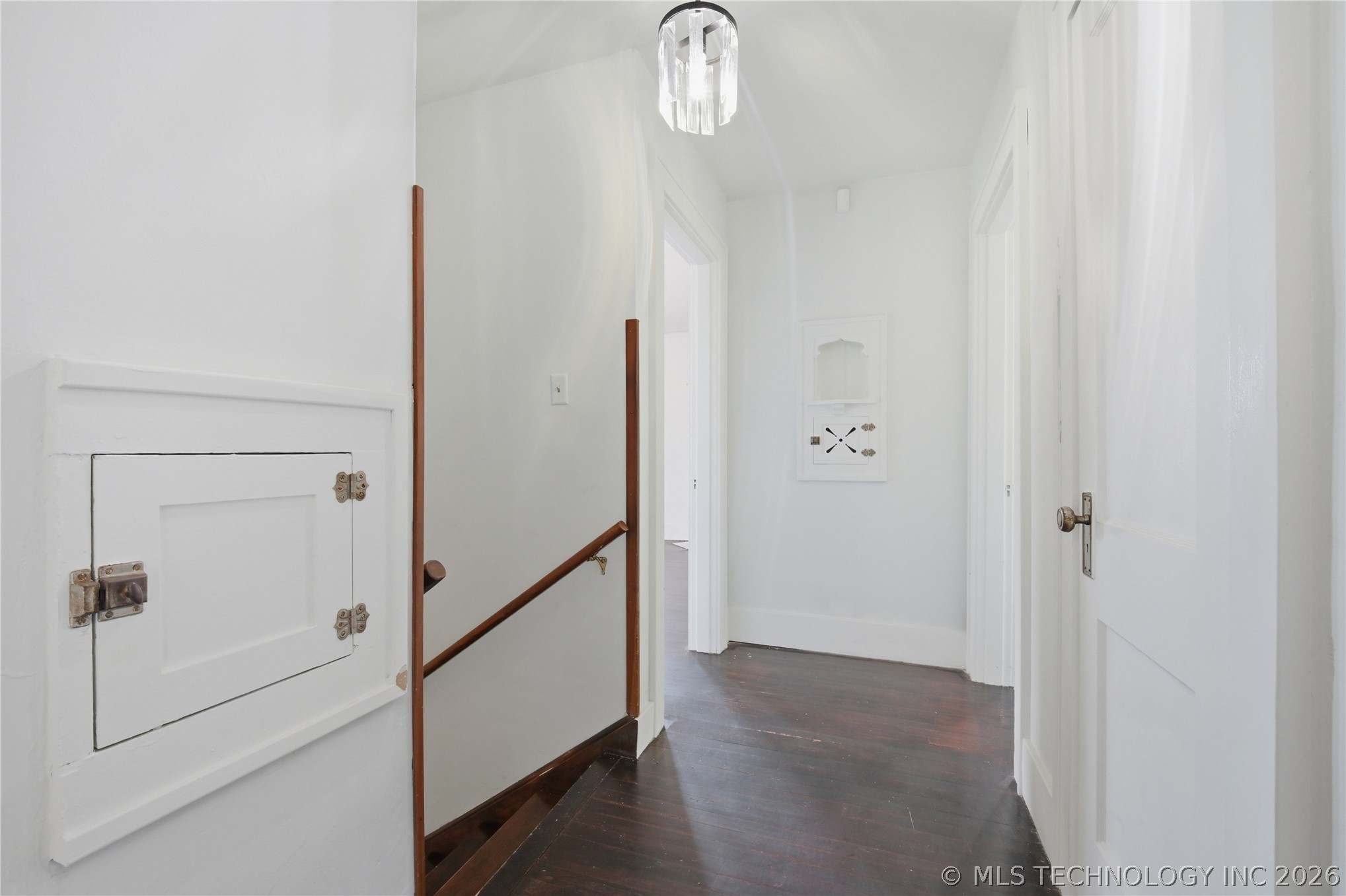 312 Country Club Drive Property Photo 16