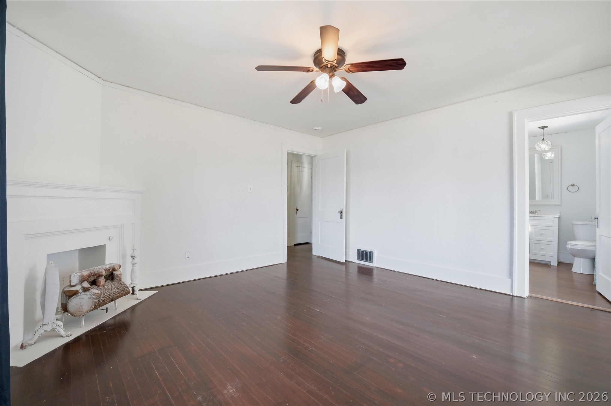312 Country Club Drive Property Photo 20