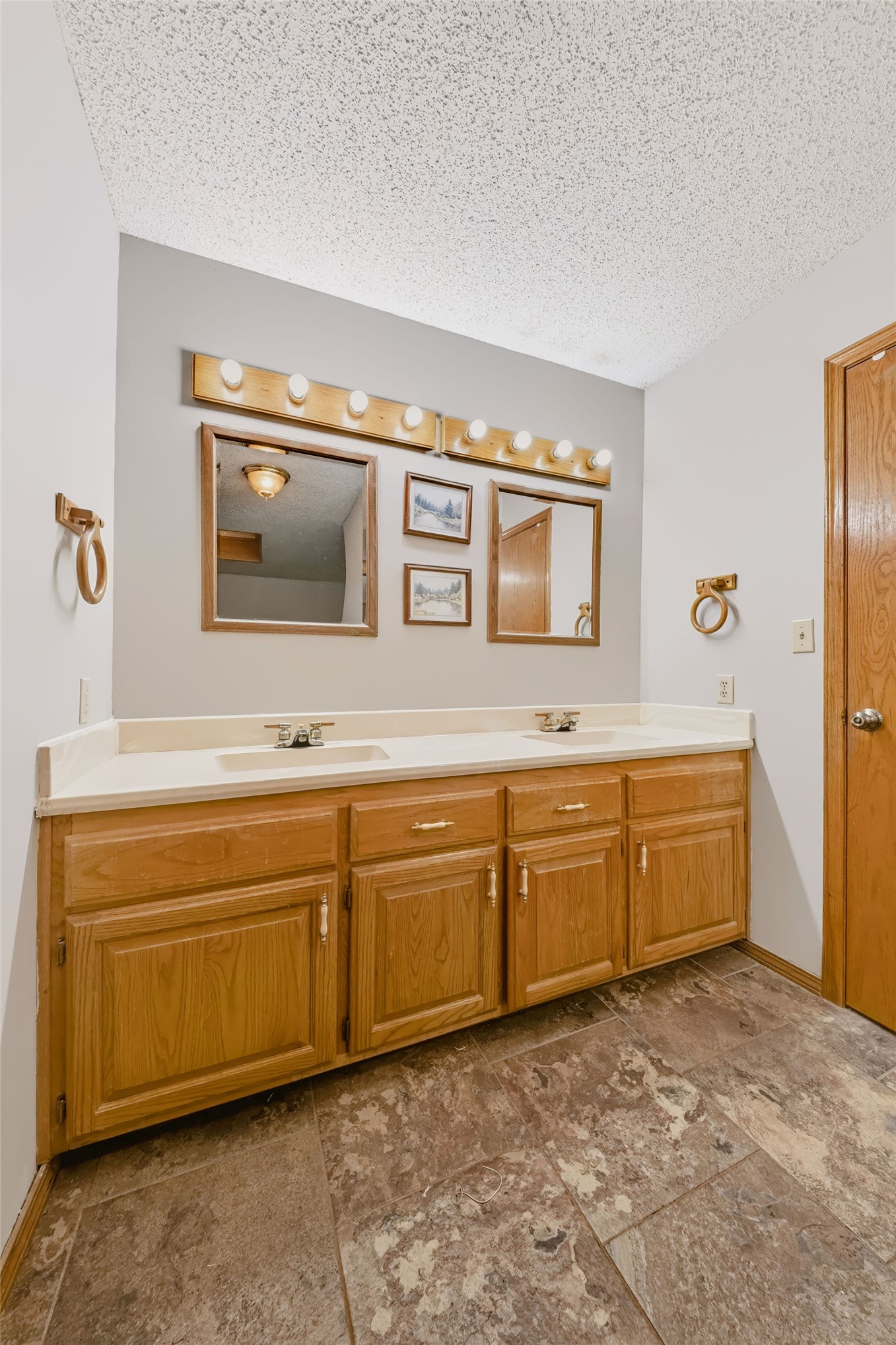 465583 Highway 141 Property Photo 19