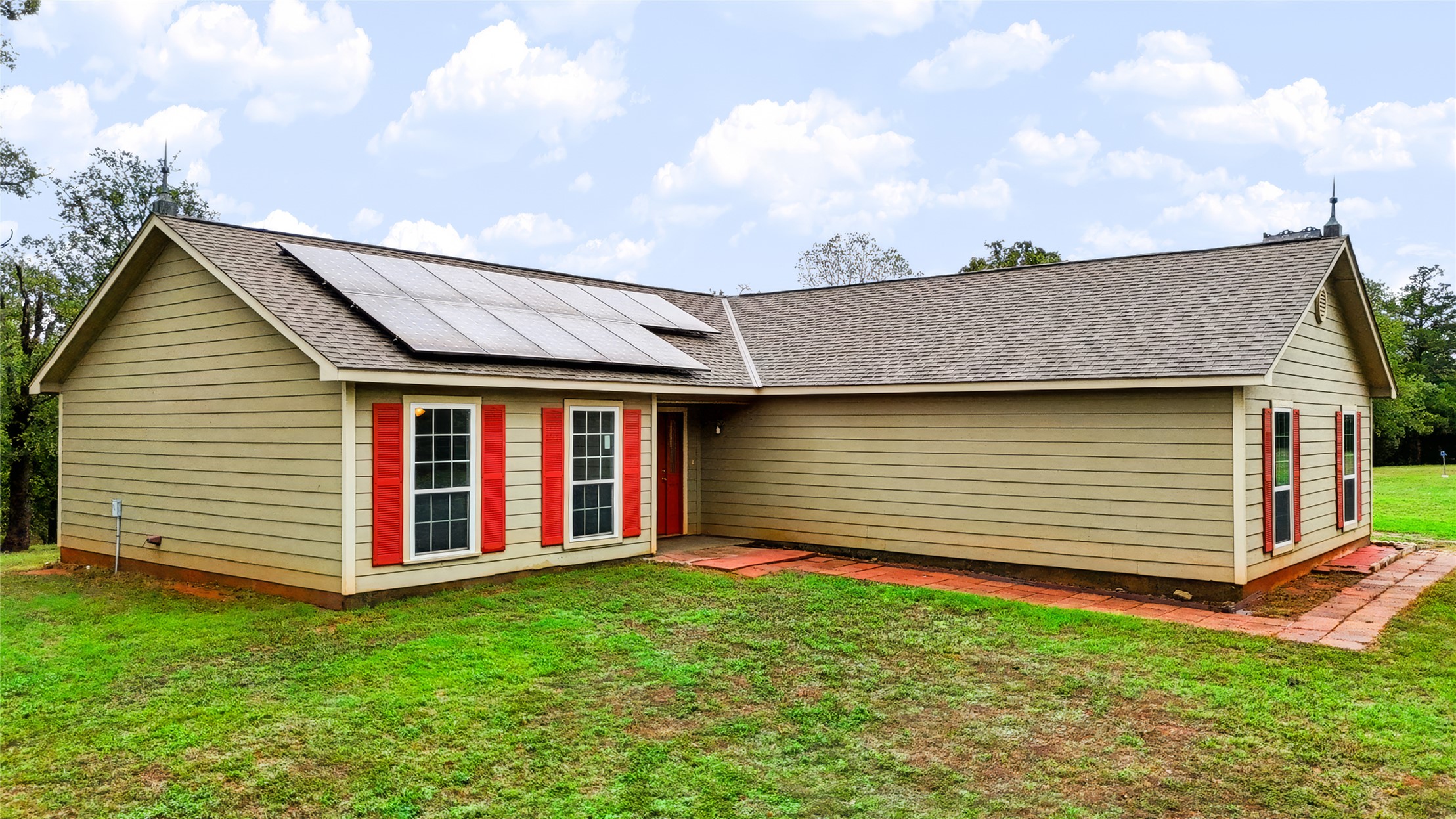 8951 144th Street Property Photo 1