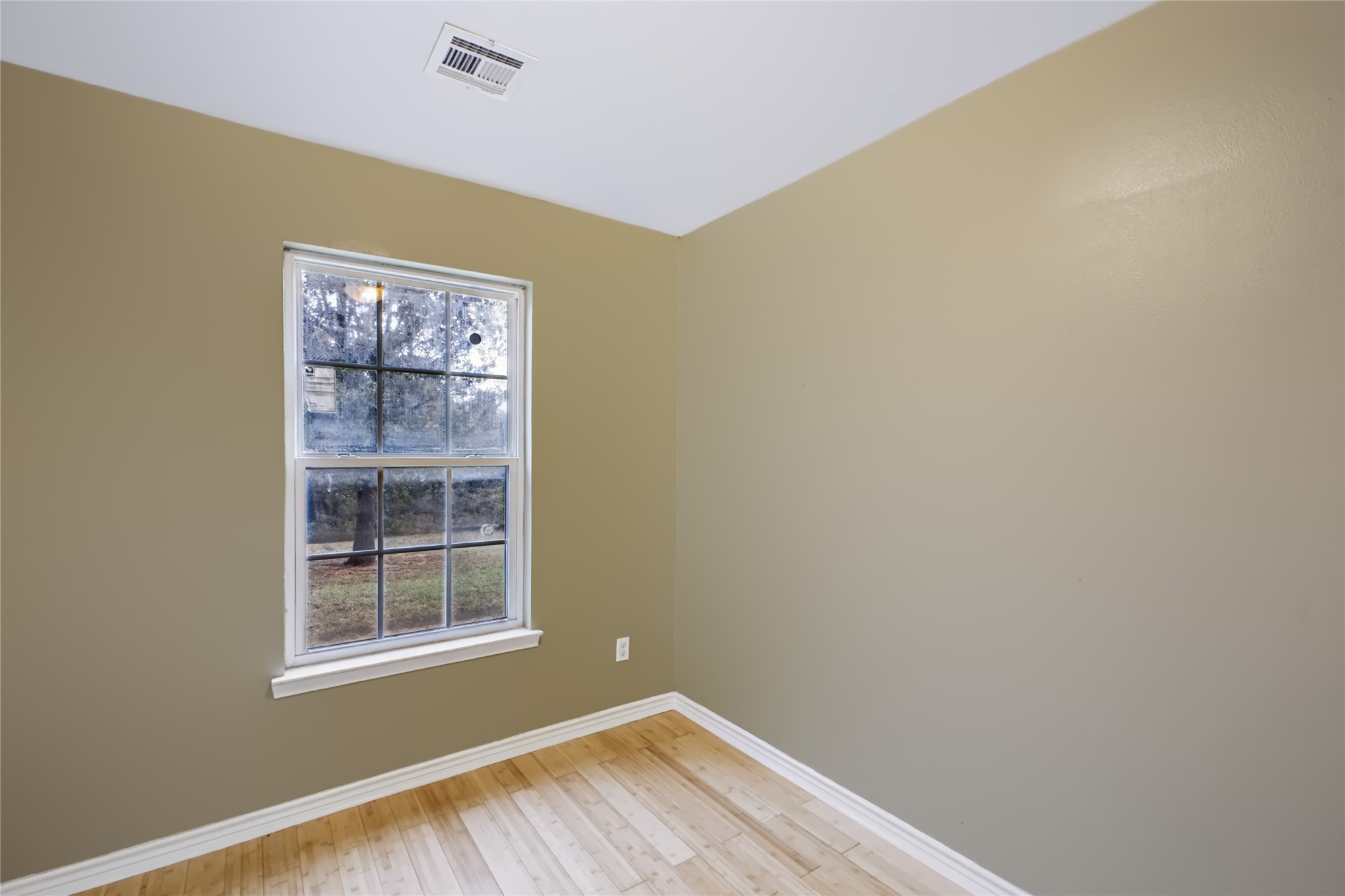 8951 144th Street Property Photo 12