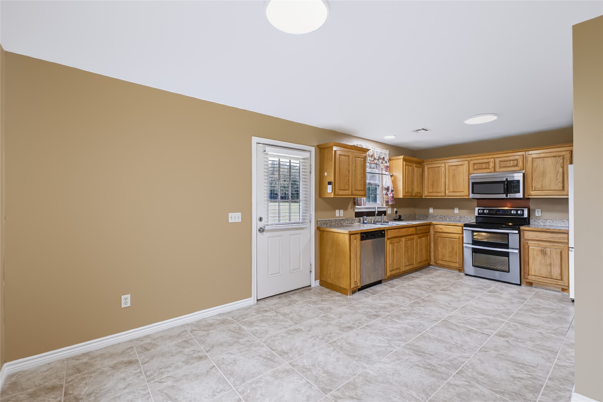 8951 144th Street Property Photo 27
