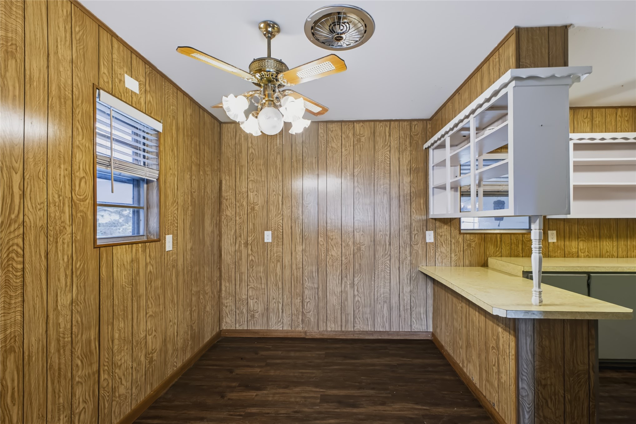 609 N Hyden Street Property Photo 11