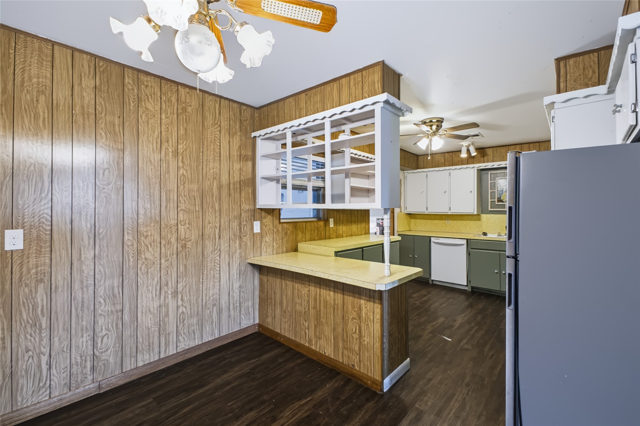 609 N Hyden Street Property Photo 12