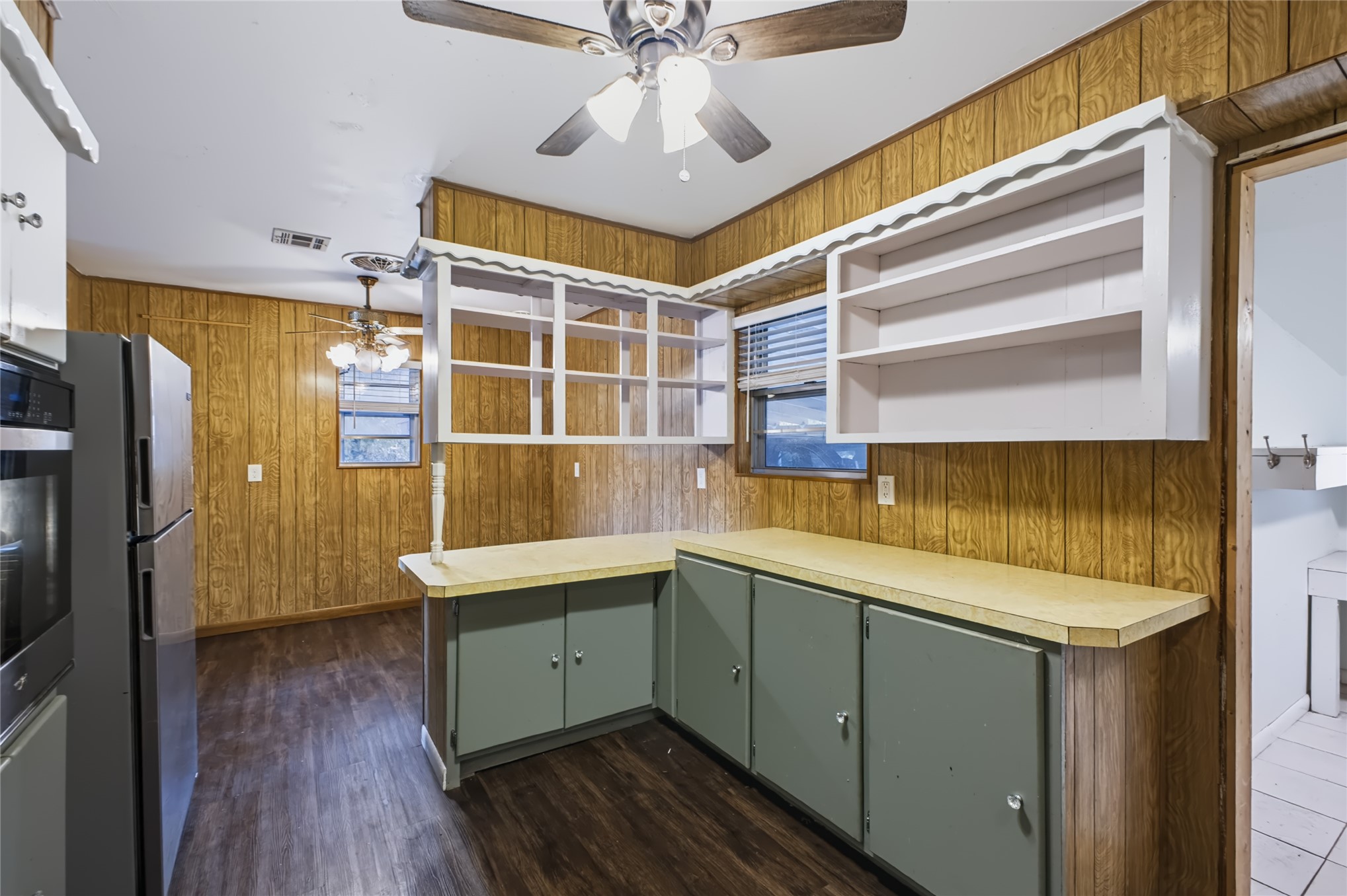 609 N Hyden Street Property Photo 16
