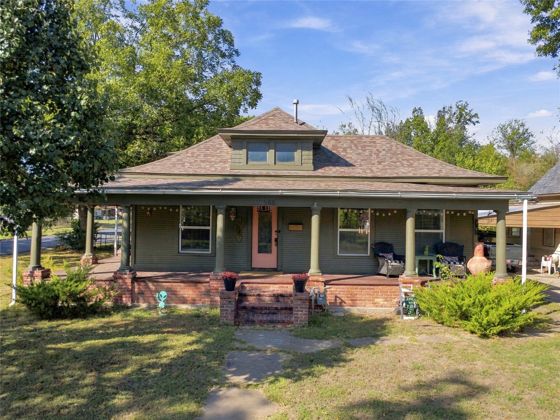 548 S Pine Property Photo 1