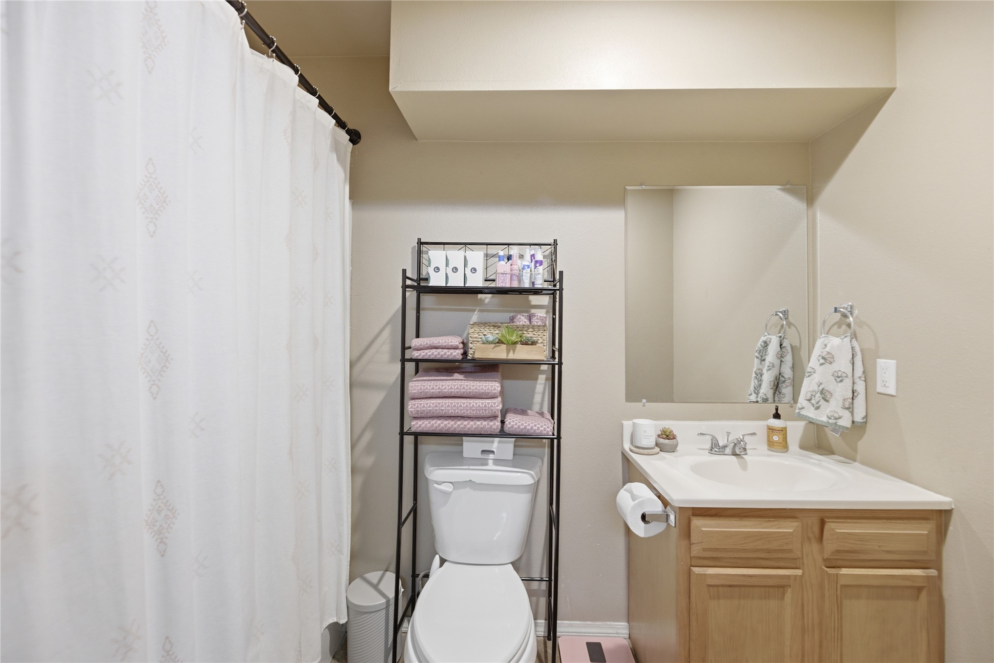 1409 Haskell Street Property Photo 15