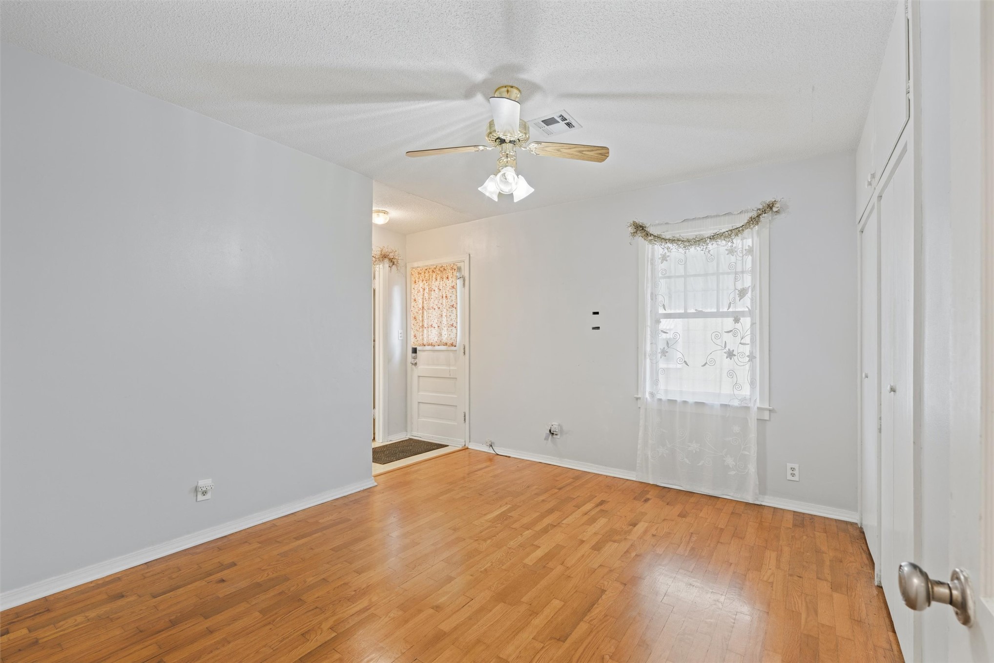 604 Mill Property Photo 17