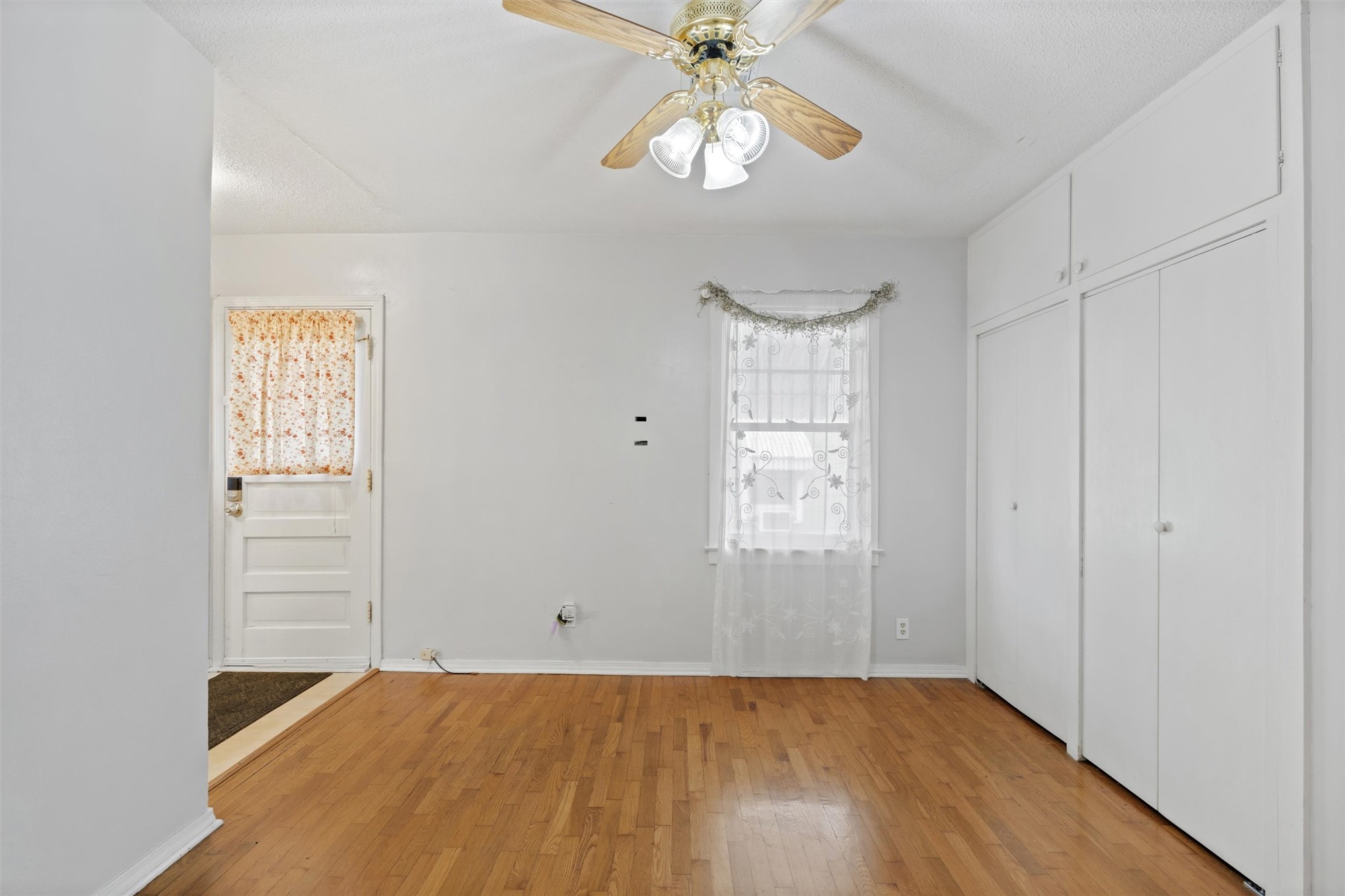 604 Mill Property Photo 18